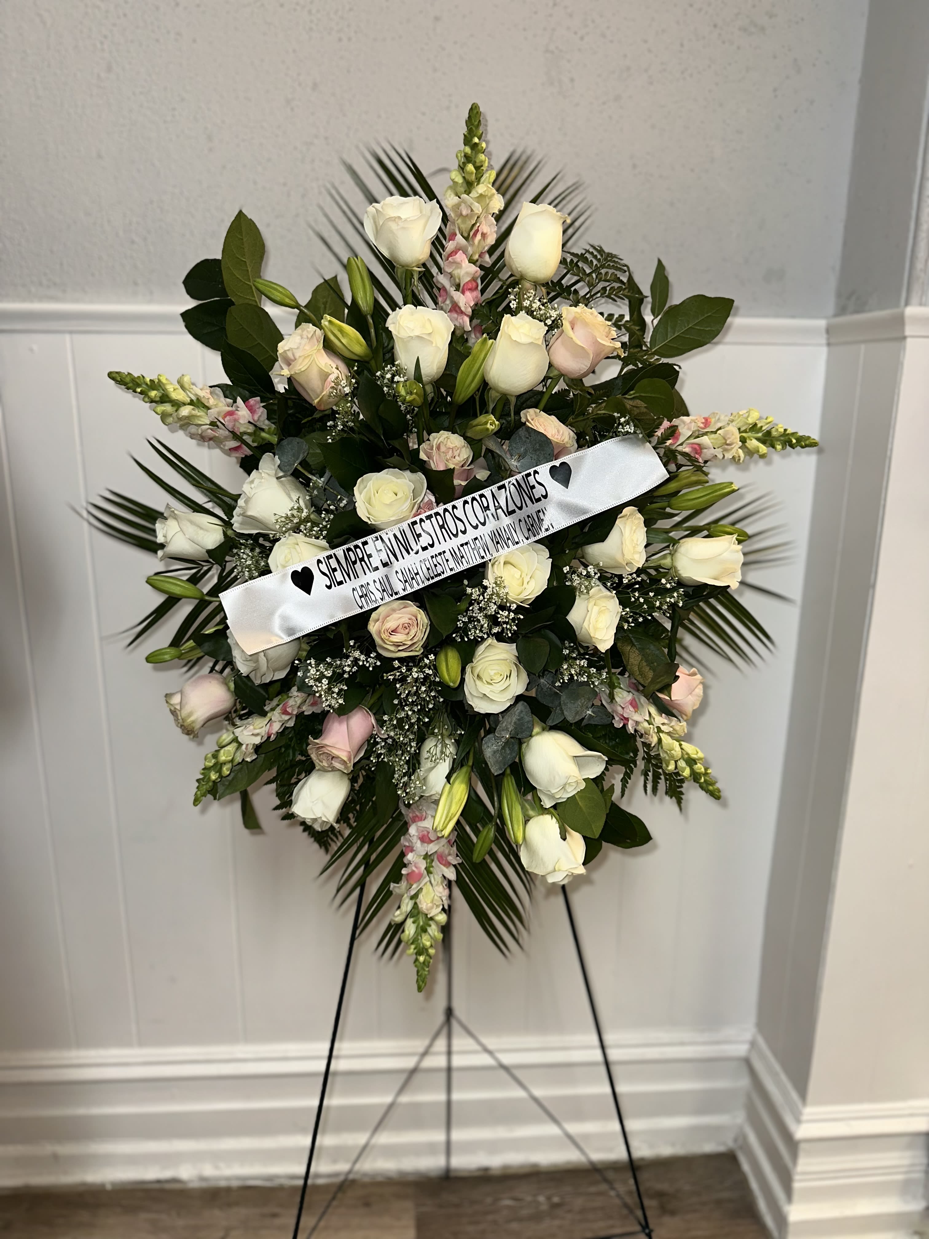 PINK AND WHITE FUNERAL STAND PINK AND WHITE FUNERAL STAND - PINK AND WHITE FUNERAL STAND