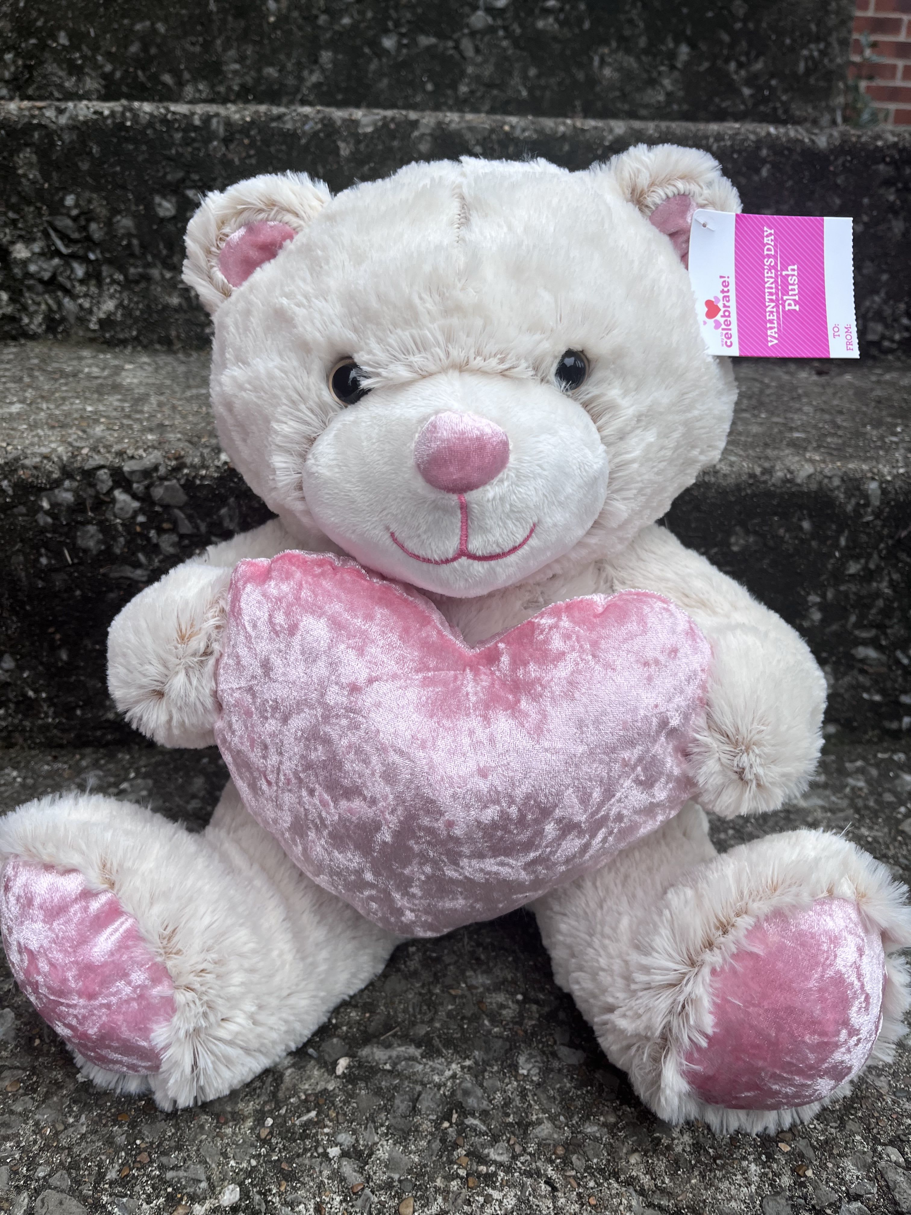 Big White Bear Big White Bear - Super soft and super cute!! Wonderful way to say I love you.