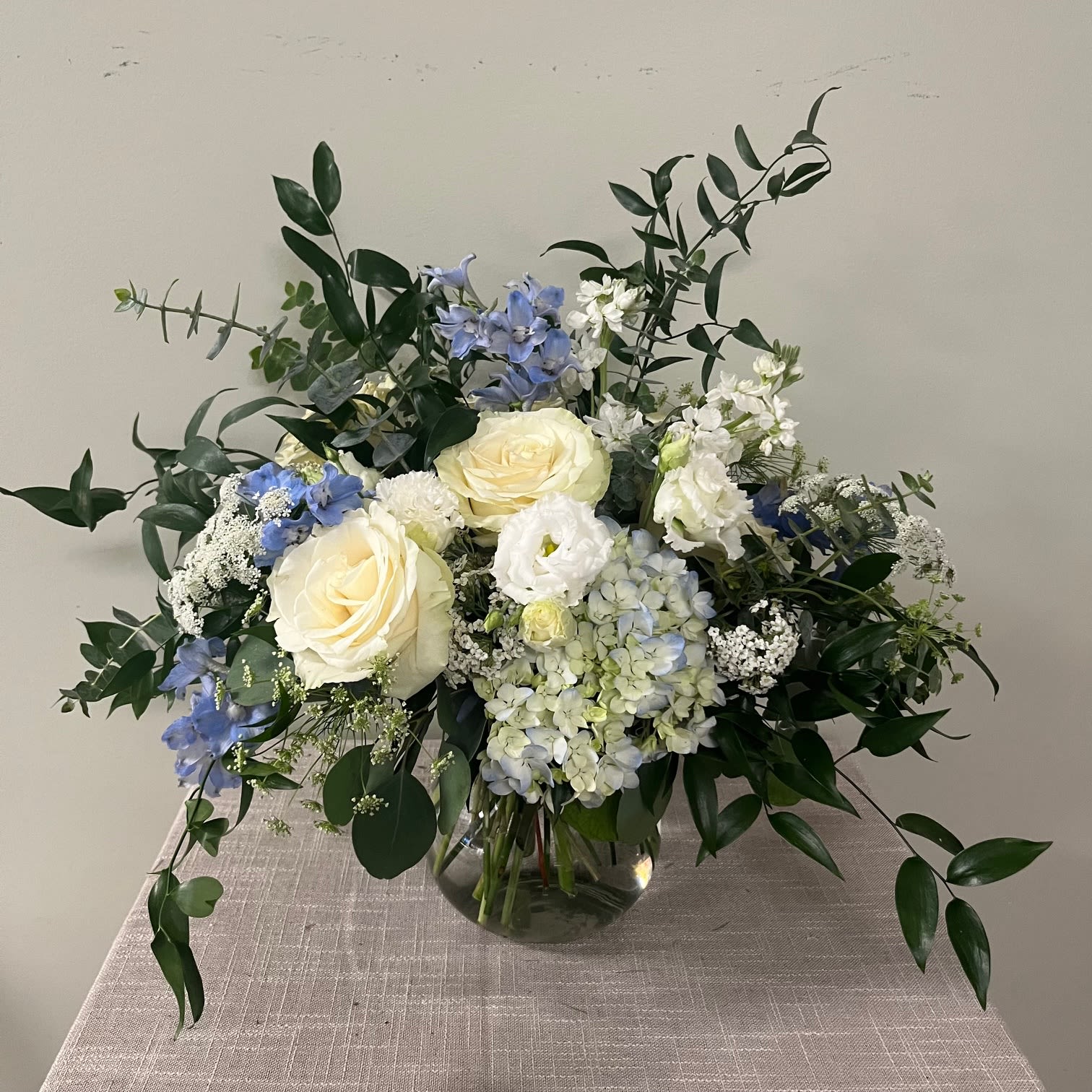 Tranquility Tranquility - A soft colored palette that will surely send calming vibes. Please Note: Each design is custom made and filled to value. We only use fresh product to ensure top quality so new orders are subject to substitutions.