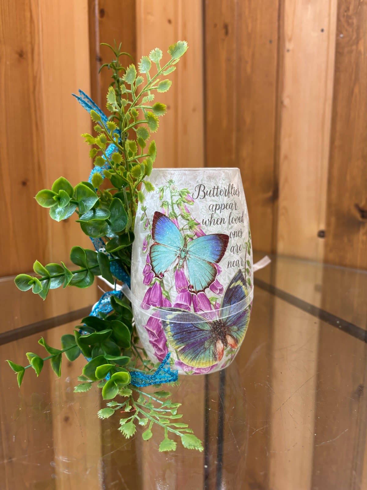 Butterflies appear Lamp - Butterflies appear when loved ones are near Lamp (comes in 3 different styles - same saying) - decorated  Size 5.25&quot; tall x 2.5&quot; wide