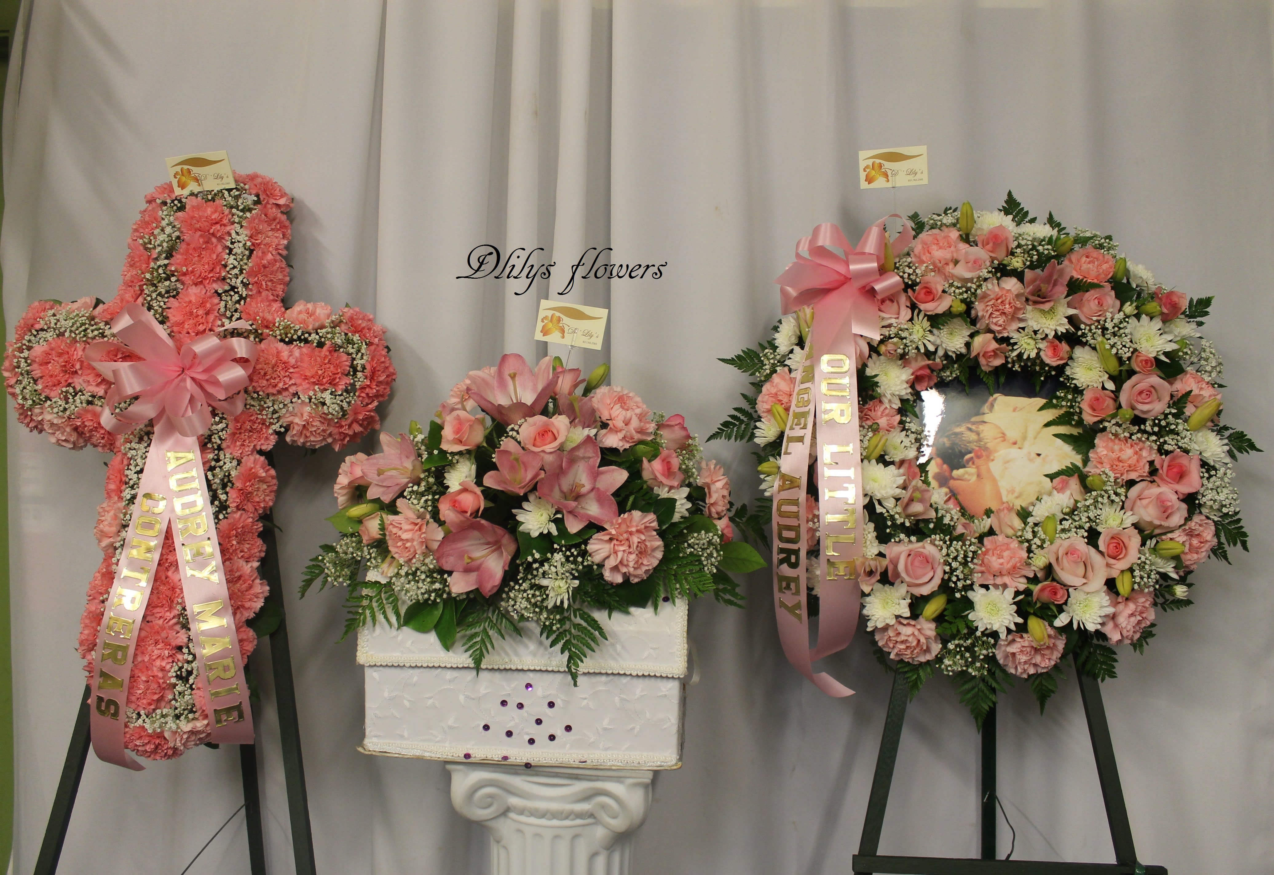 Baby Pinks Baby Pinks - This beautiful set includes a casket arrangement, a cross, and a wreath. DOES NOT INCLUDE RIBBON