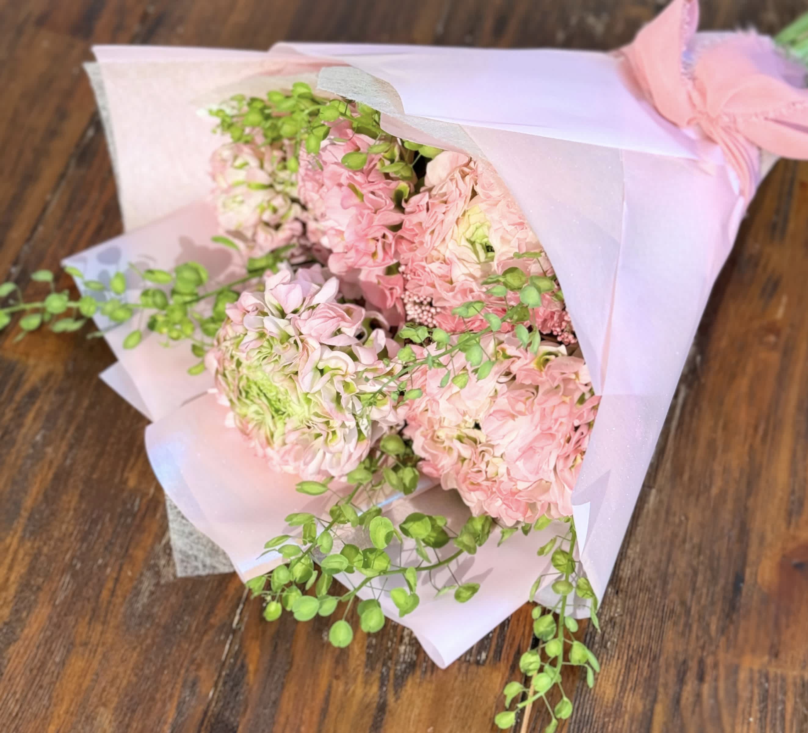Pink Dreams  - Featuring our fav premium bloom of the moment!
