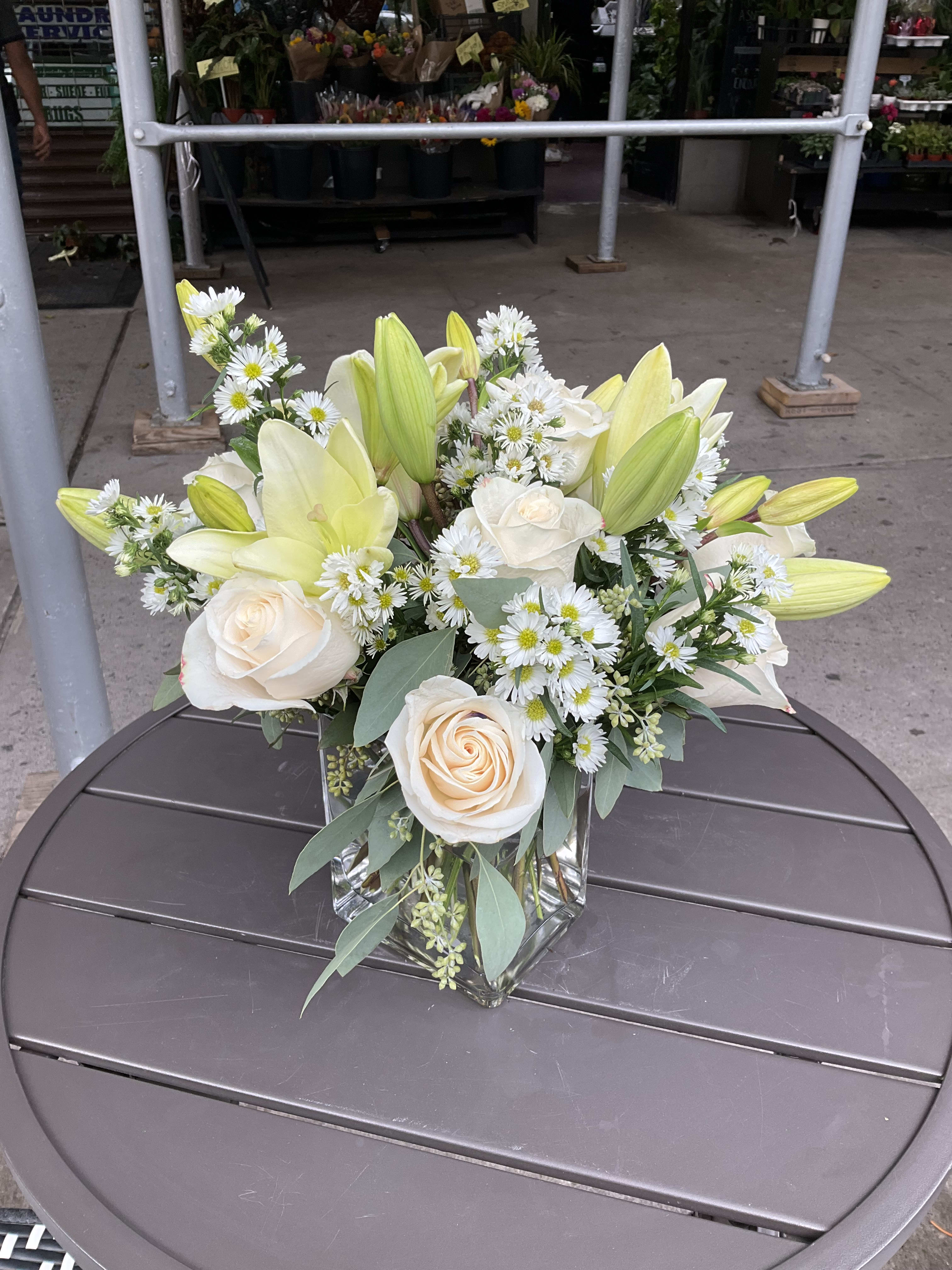 white wonders arrangement  - Perfect for any occasion   APPROXIMATE DIMENSIONS 4.5&quot; W X 6&quot; H