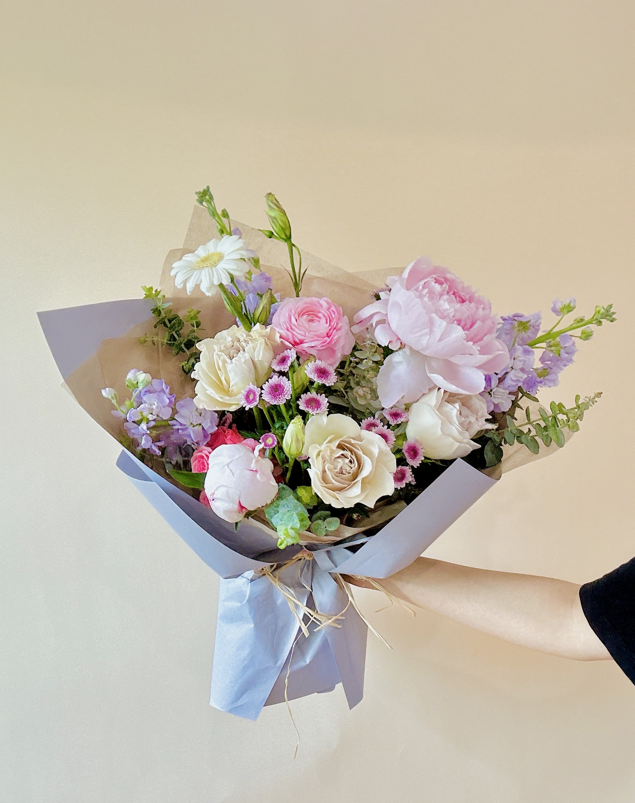 Agape’s Choice M (BOUQUET) - Arrangement description: Let us create a beautiful arrangement for you! If you have any preference in color scheme, please leave a note in the request box.  Please keep in kind that no arrangement can be made identical to the photos shown (as some flowers are seasonal). Therefore, we will substitute them accordingly with in-season flowers instead. We will do our absolute best to arrange the flowers as similar as possible with the photos shown!   For Bouquets, we DO NOT include vases unless you add one.  For Vased Flowers, we include vases.   Right now, you can expect summer blooms sourced from local farms.   We use small ordinary 4in by 3in cards. If you want to send flowers with a special messaging card, please choose one from add-ons!  Delivery: our standard delivery time window is between 3:00pm and 5:00pm.   If you have any questions regarding the order, please feel free to contact us!   Email: agapeflower.studio25@gmail.com  