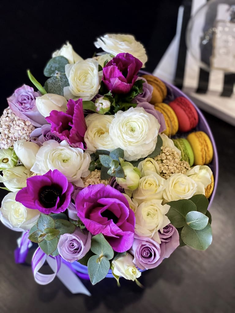 Purple Passion| Box with Macaroons - Beautiful hand-crafted flower gift with macaroons in a box.  Includes roses, anemones and mix flowers and 6 French macaroons. 