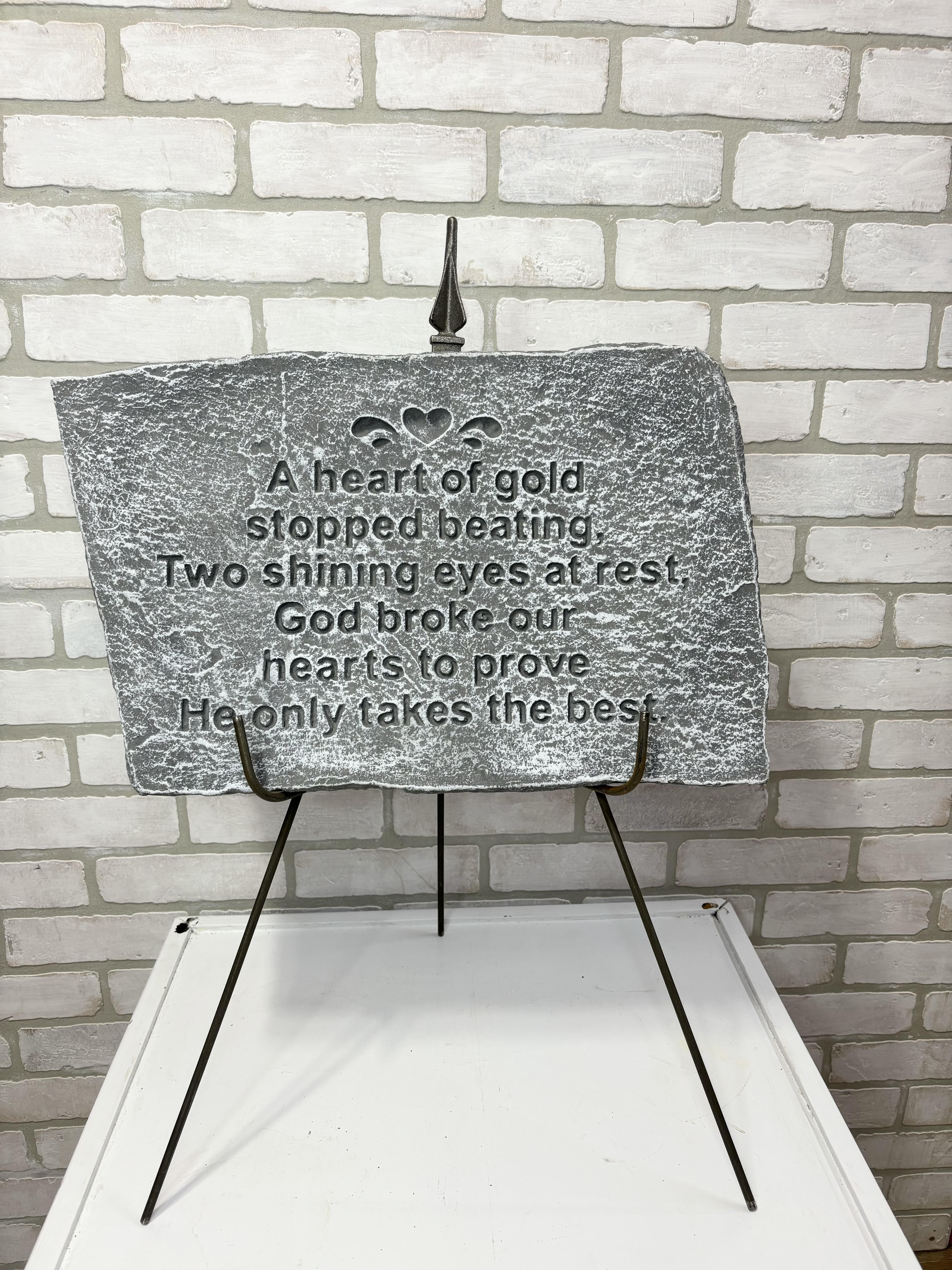 A Heart of Gold Memorial Stone  - A lovely gift for a funeral or memorial service in memory of a loved one. The easel is included with the stone.