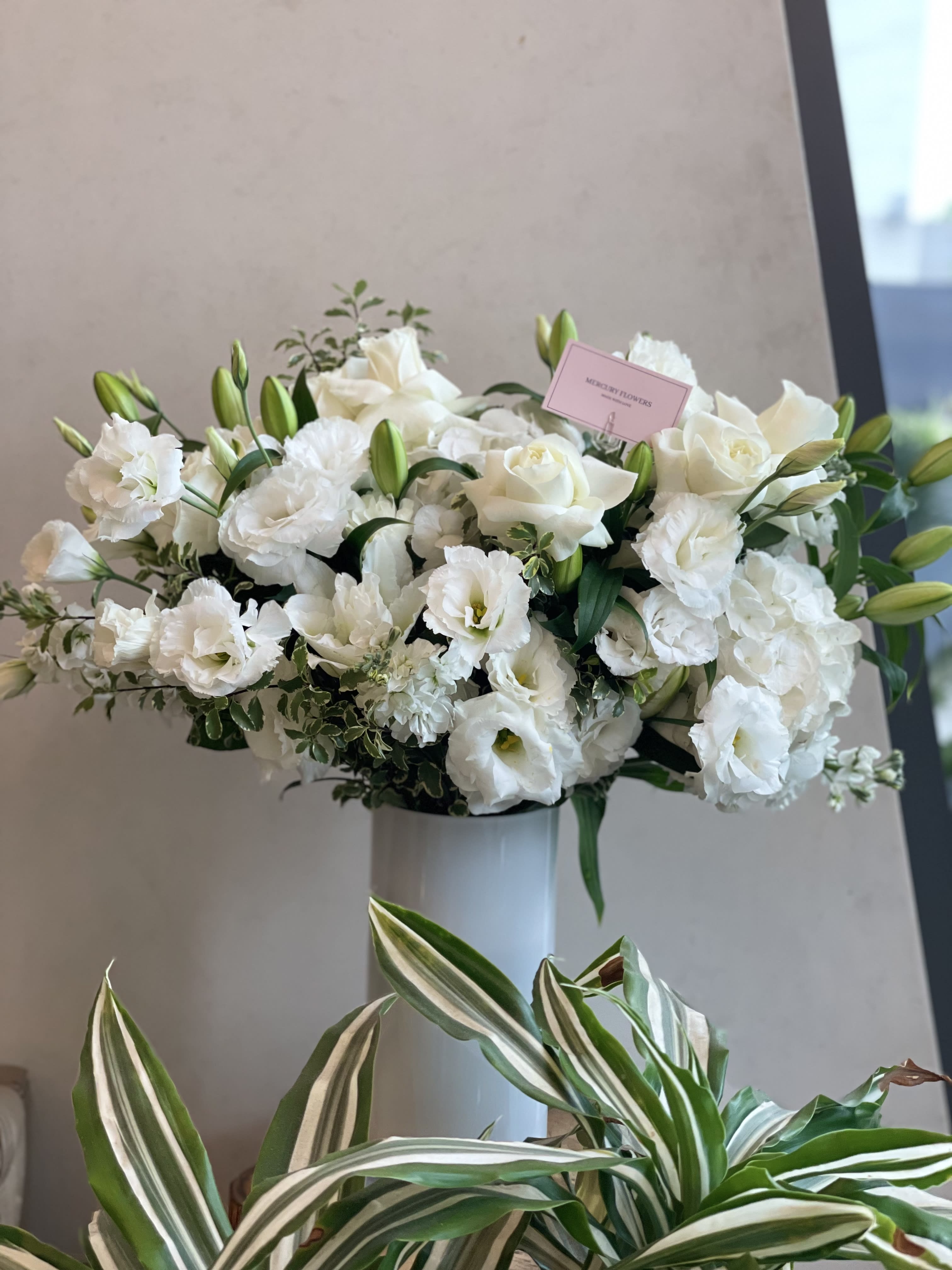 Elegant white flowers arraignment  - Elegant white flowers arraignment 
