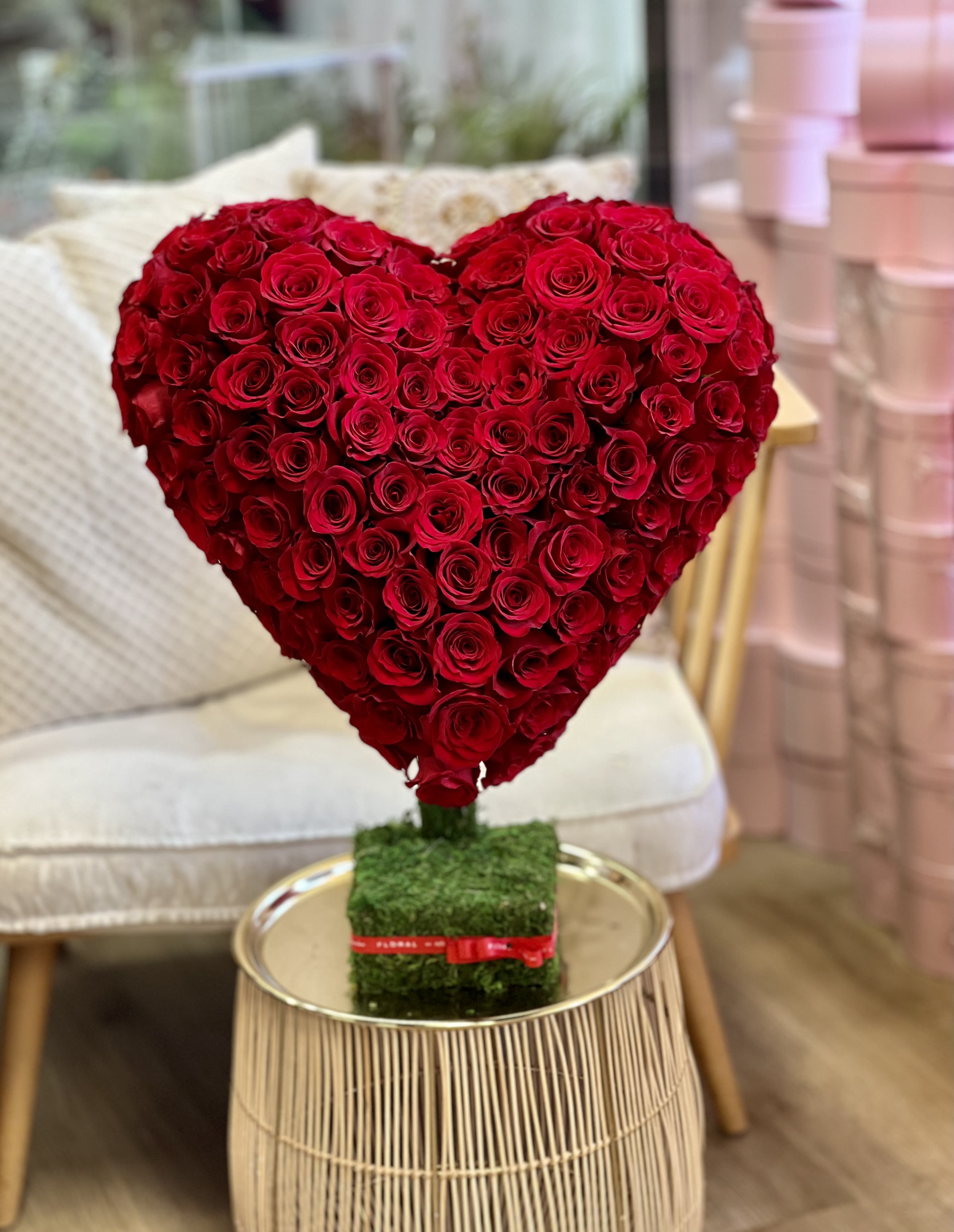 No.135 - Hot Love in Red No.135 - Hot Love in Red - Expertly arranged by our skilled florist in Studio City, this heart statue of classic roses offers a modern twist on a timeless gesture. Elegant and refined, it's the perfect gift for any occasion. With same day flower delivery available, sending a stunning floral surprise has never been easier. Experience the beauty and sophistication of a luxurious rose presentation. Heart with 75 red roses.