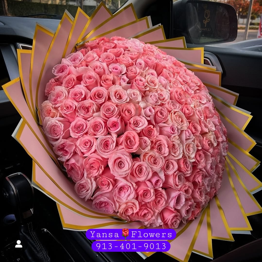 300 Pink Bouquet - Sweet Elegance in Every Stem  Our Pink Bouquet is a graceful blend of soft and vibrant pink blooms, designed to express tenderness, joy, and love. Whether it’s light blush tones or bold fuchsia accents, this bouquet captures the beauty of femininity and heartfelt emotions in one stunning arrangement.  Perfect for birthdays, baby showers, thank-yous, or just because.   Delivery available  Soft. Romantic. Timelessly beautiful. 