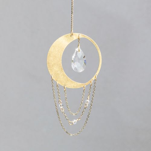 Mini Suncatcher Crescent Moon 'Balance' - Mini Suncatcher Crescent Moon 'Balance' - Materials: Brass with gold plating, crystal, suction cup with a metal hook and a chain extension for hanging. 