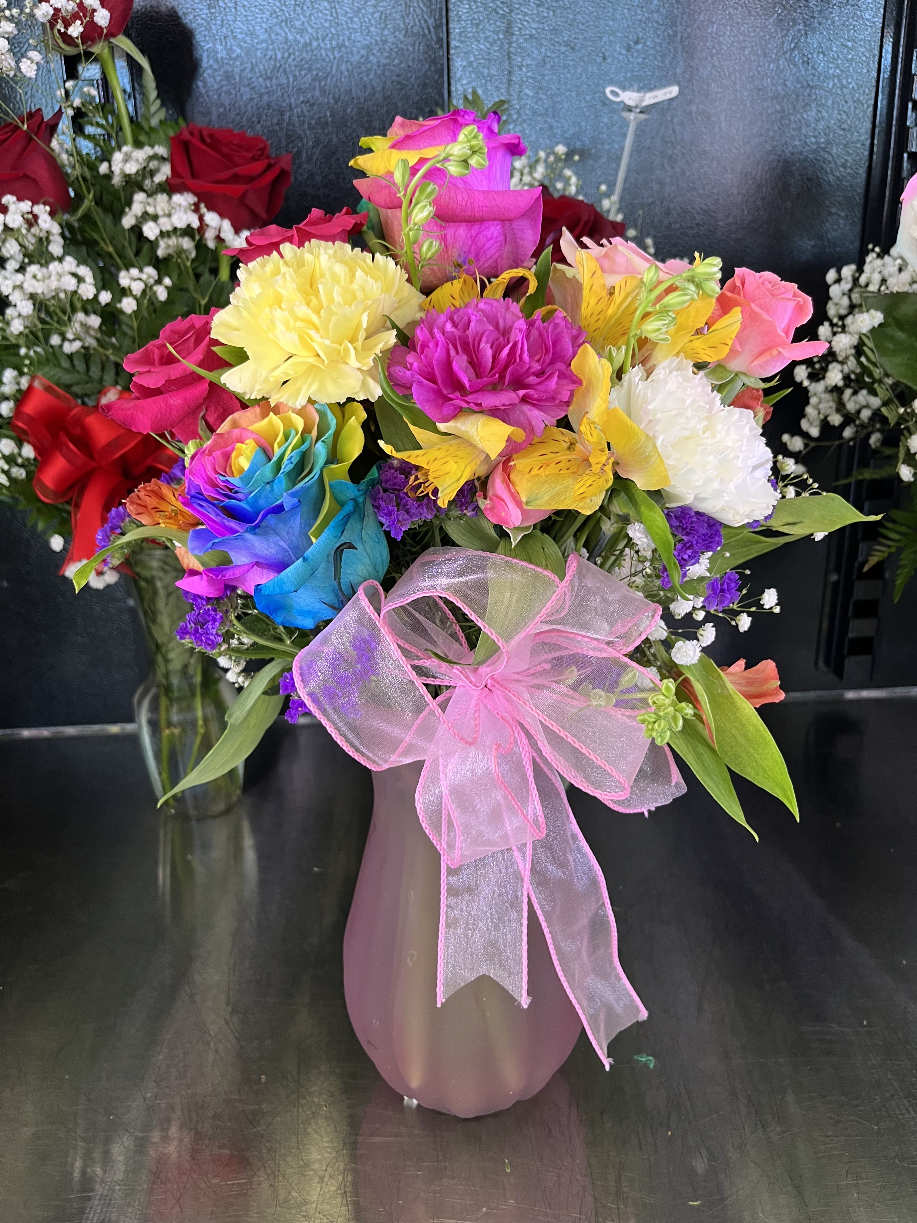 Colorful Arrangement  - fresh Colorfull  flowers in soft pink vase 