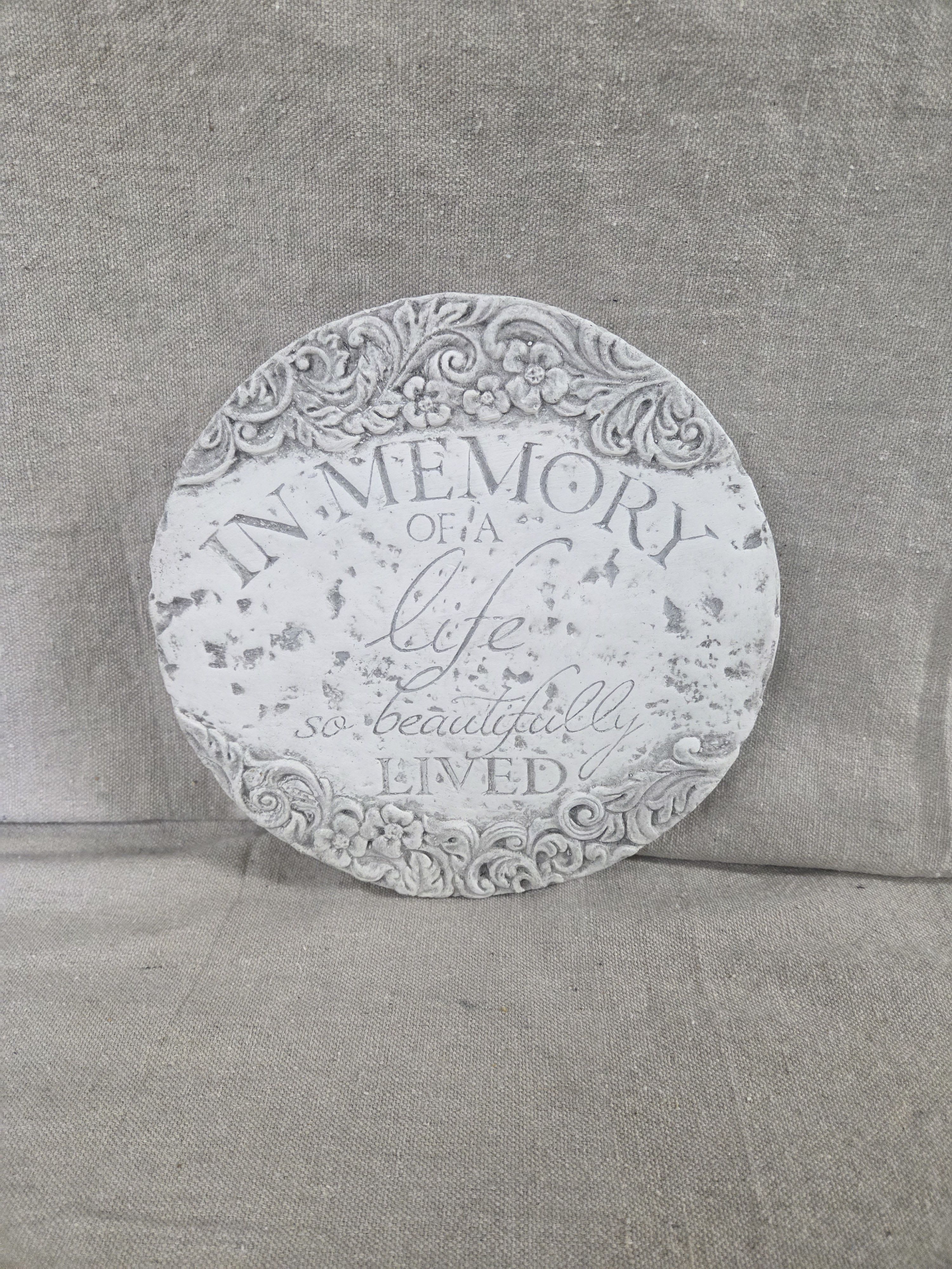 Plaque - 'In Memory of a Life' - Plaque - 'In Memory of a life so beautifully lived.' Standard - Plaque only - - - Deluxe - Plaque + stand Approximately 9&quot;W x 9&quot;H