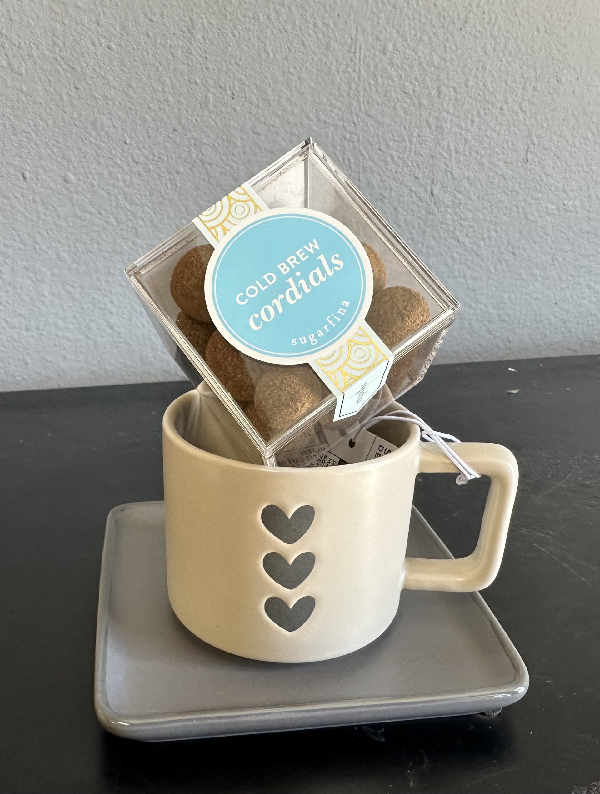 espresso mug + cold brew cordials + heart tray goodie bag - A wonderful addition to any flower arrangement or plant. Delicious cold brew cordials by Sugarfina and a set with an espresso mug and tray. Perfect for any and all coffee-lovers.