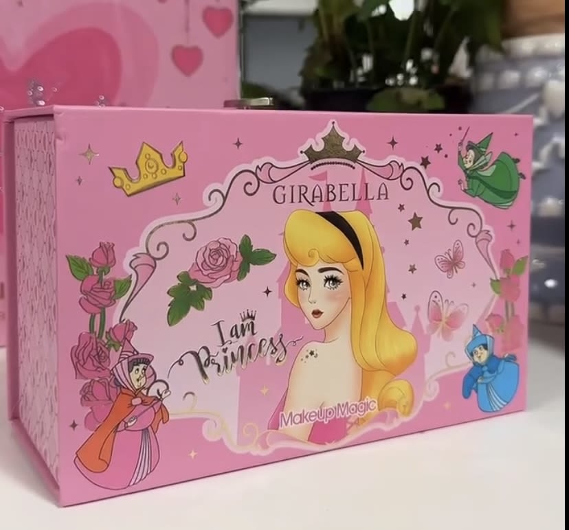 princess gift box - girabella makeup products with musical and perfume 