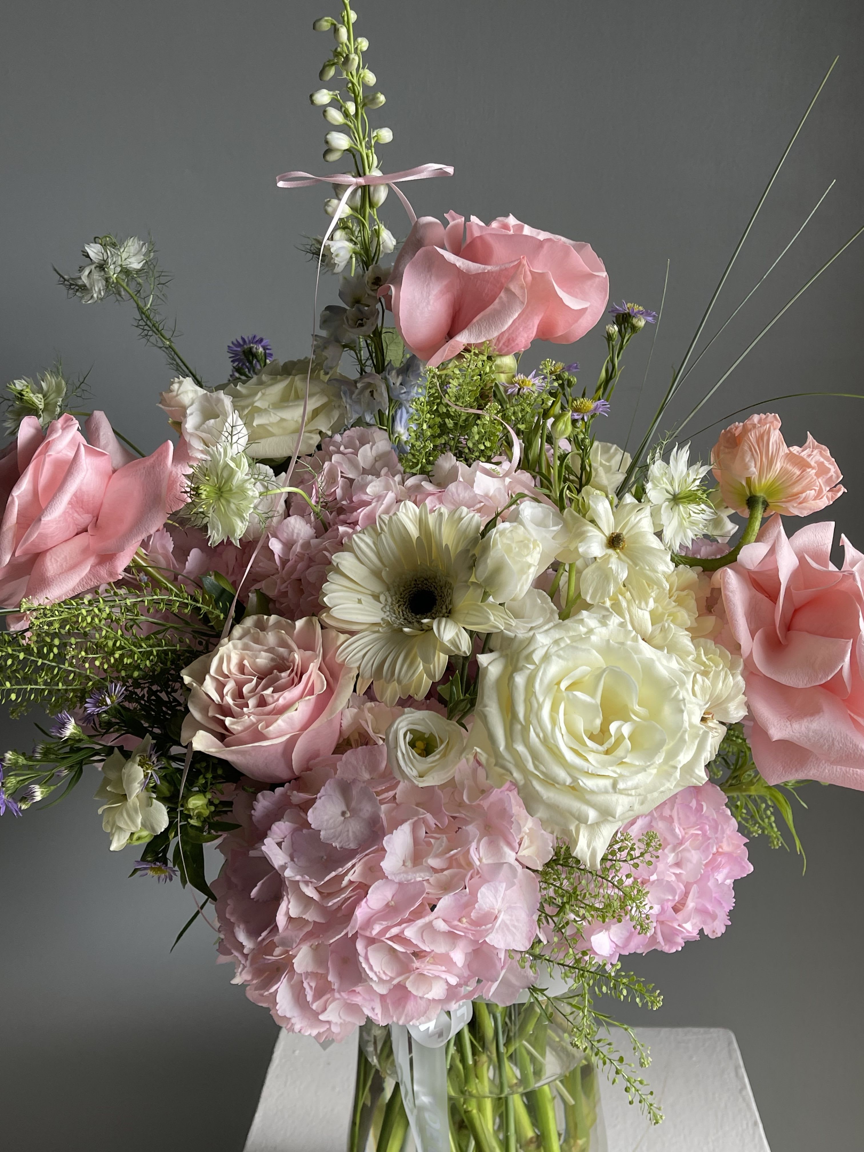 Pinky Amor vase  - Pretty in pink a stunning vase of blooms made to turn any moment into a celebration.