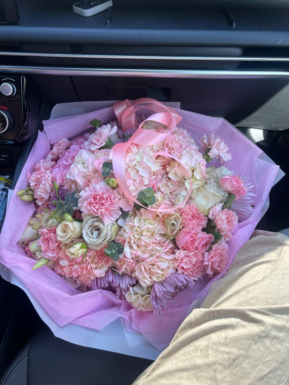 Princess - Bouquet “Princess” – a true embodiment of grace, tenderness, and refined taste. A luxurious blend of powdery pink shades, airy hydrangeas, elegant roses, and delicate chrysanthemums creates a fairytale-like arrangement.  This bouquet is made for those who appreciate beauty, romance, and elegance. “Princess” is the perfect gift for a special occasion or simply to remind someone how beautiful the world can be! 
