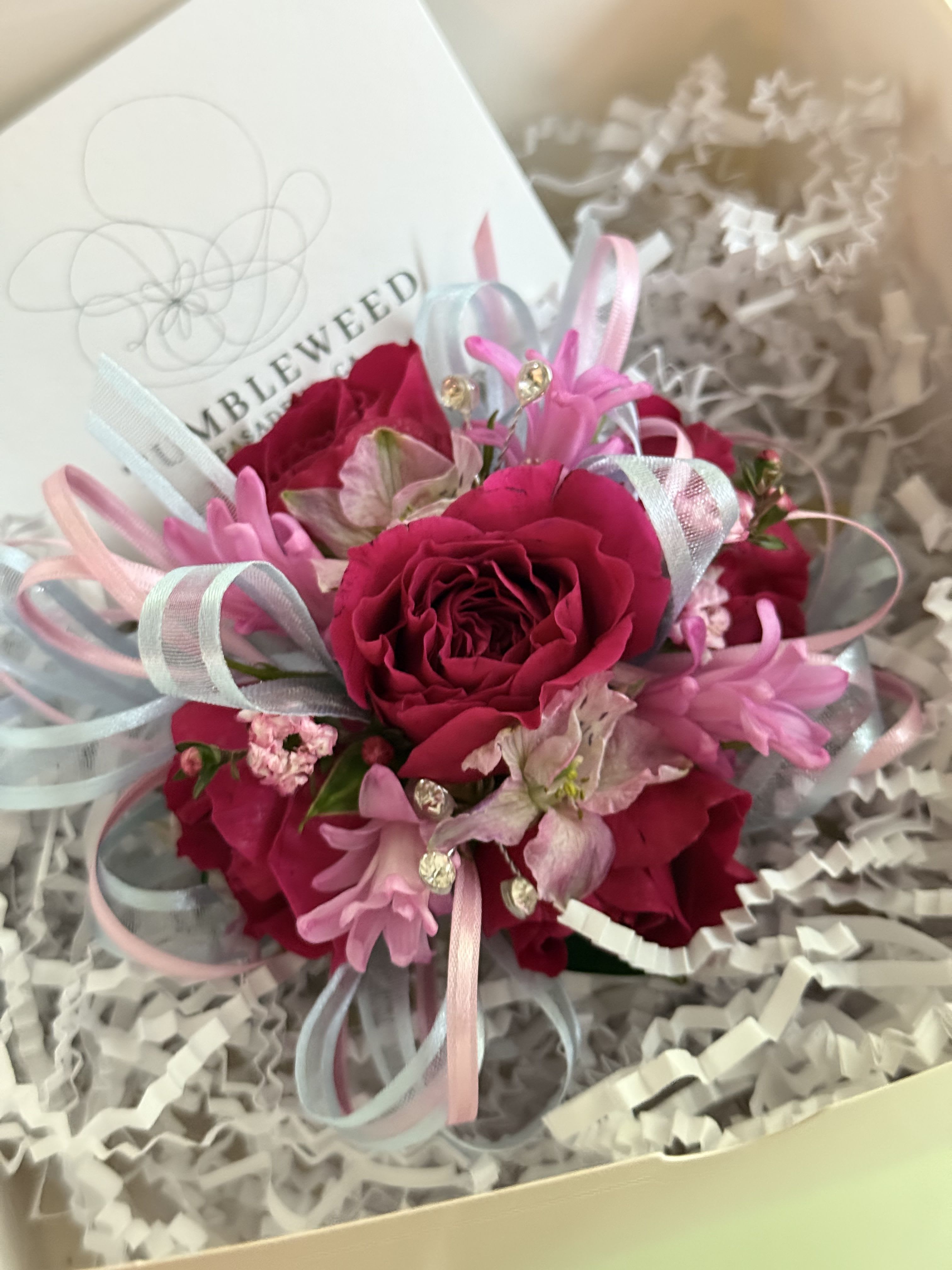 Homecoming, prom, a la carte wedding wrist corsage - When you’re planning for the big dance or wedding day you definitely want a beautiful wrist corsage to complete your look! Let us know what your colors are in the special instructions and we will create something stunning. We appreciate a 48 hour notice to prepare your order. 