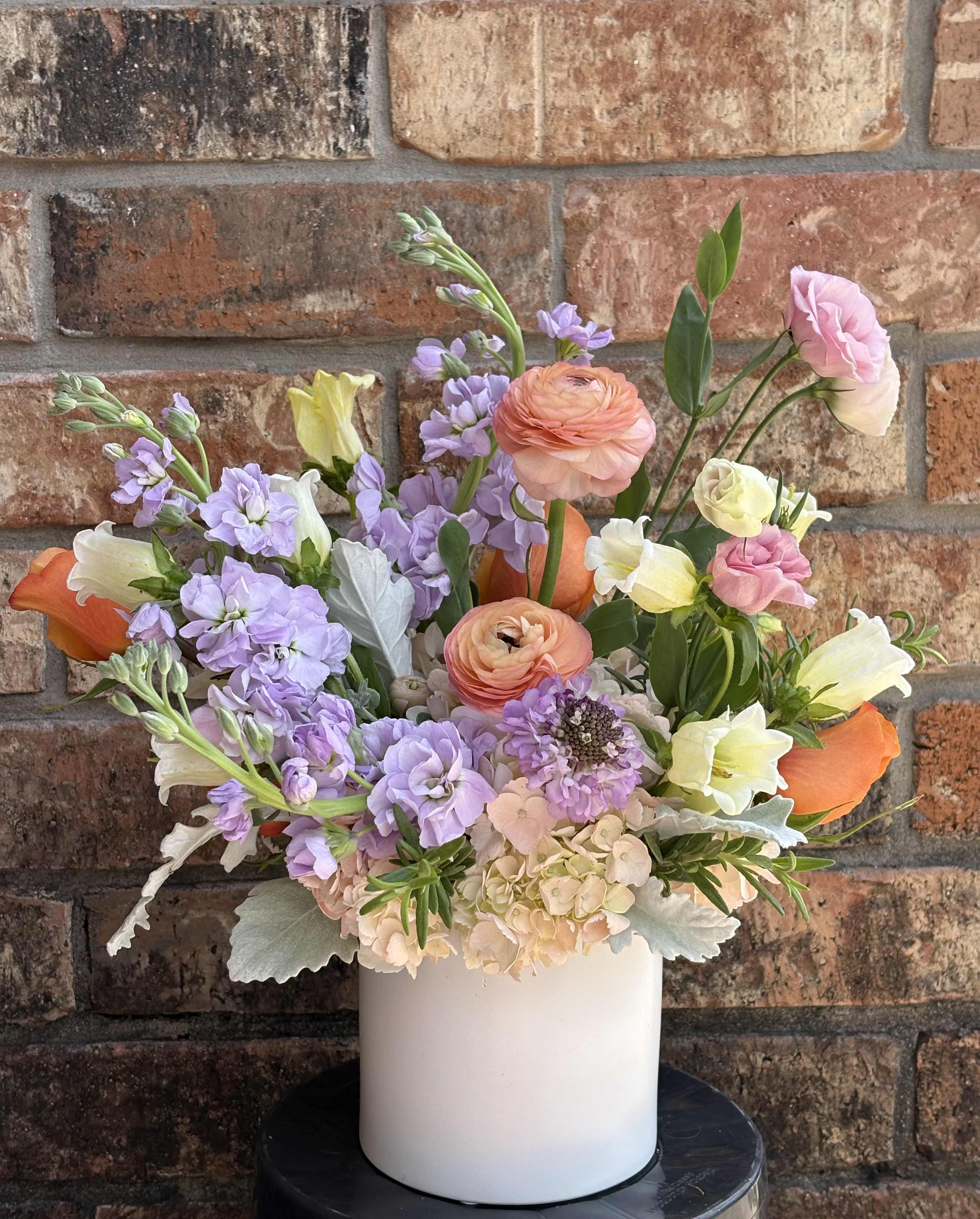 Addison Addison - Pastel floral named after my daughter,who brings immense joy and inspiration to my life. This color palette is versatile and perfect for any occasion.
