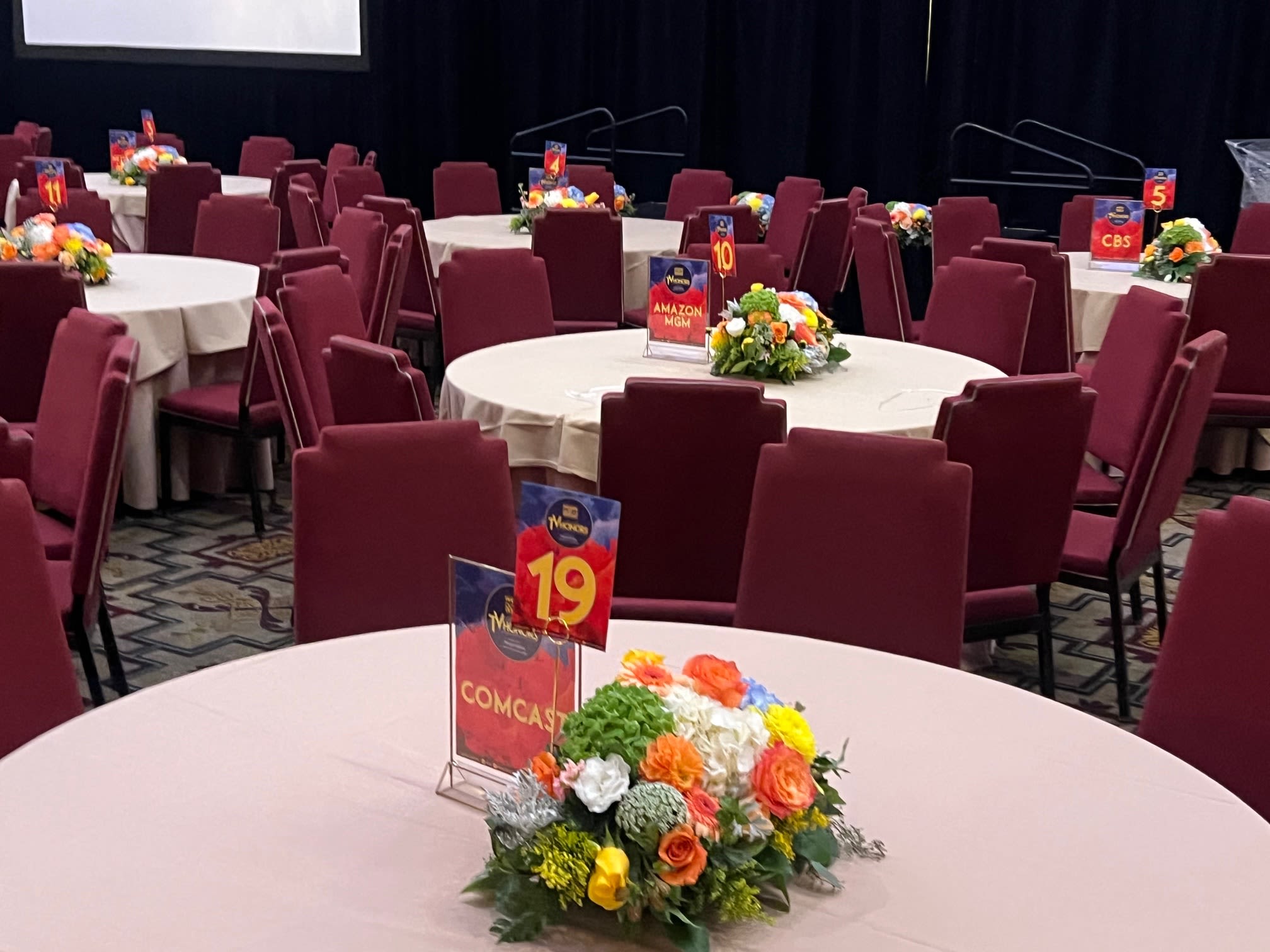 COASTAL BREEZE EVENT CENTERPIECE - CELEBRATE  WITH THE AMAZING COASTA BREEZE EVENT CENTERPIECE , FILLED WITH WHITE , BLUE, ORANGE, YELLOW AND PEACHTONES OF LOVELY ROSES, DAHKUAS, HYDRANGEA AND MORE.