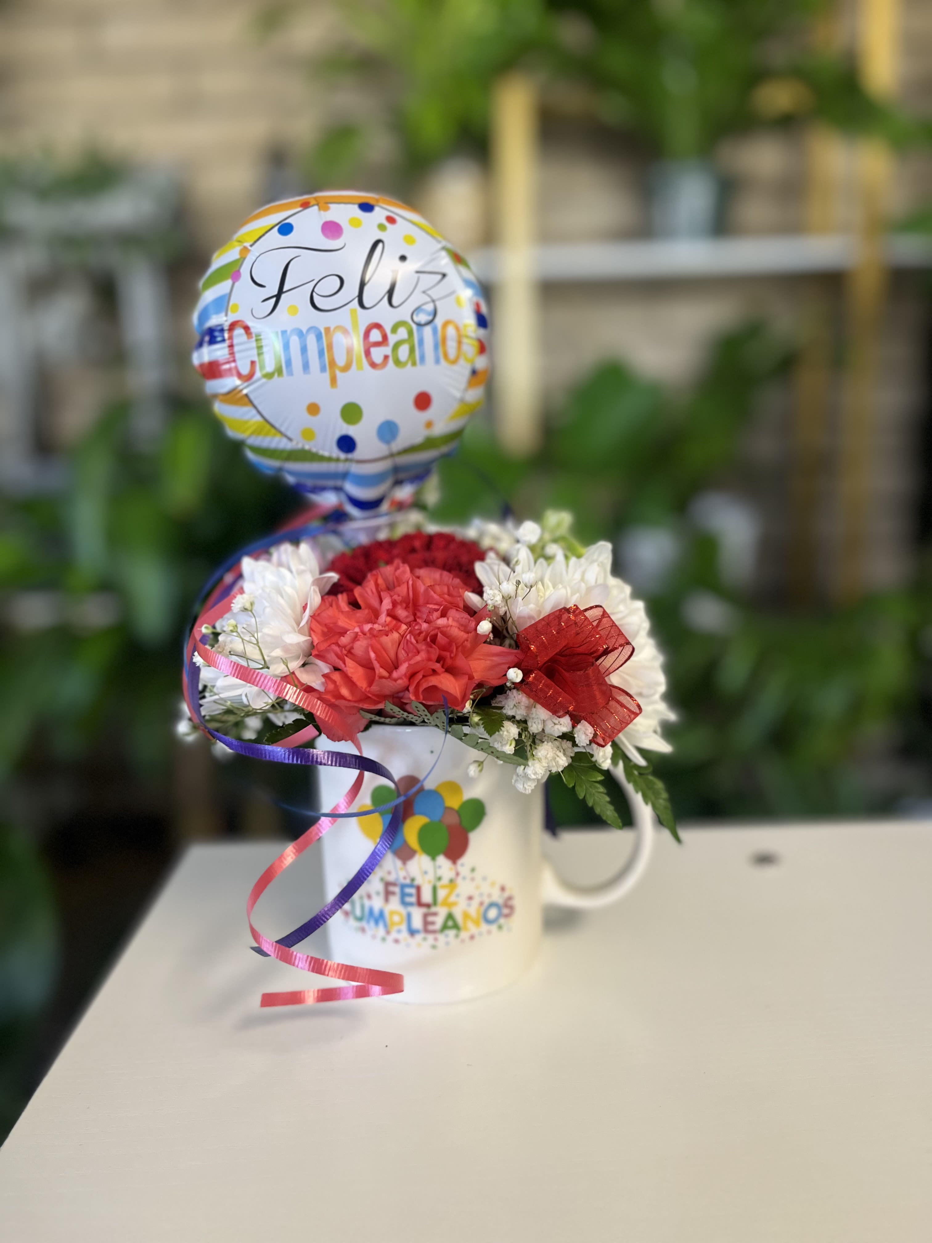 Feliz Cumpleanos Mug Feliz Cumpleanos Mug - fresh flowers in coffee mug