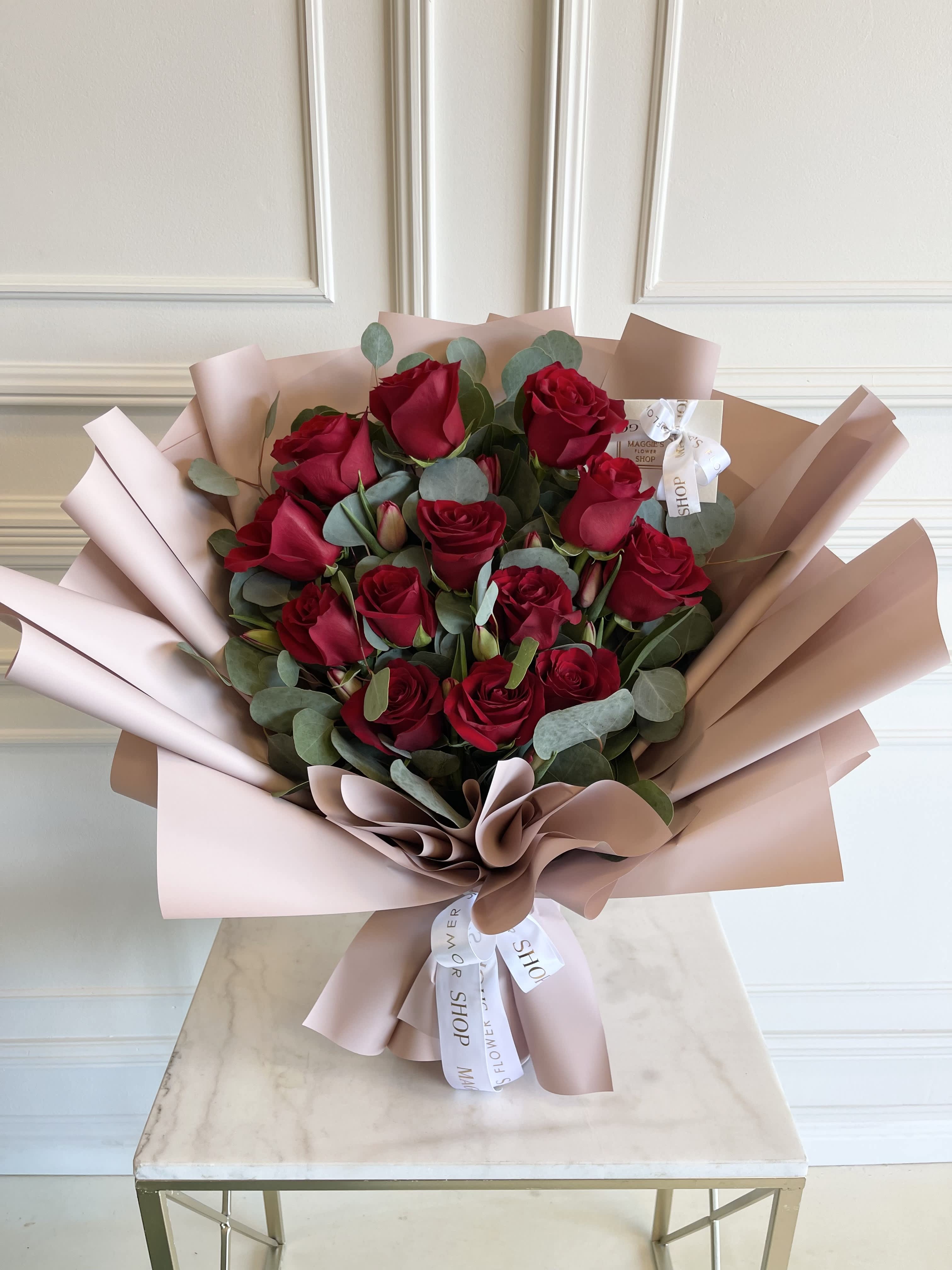 Rose x Tulip Bouquet  - Signature Bouquet  *glass vase is included 