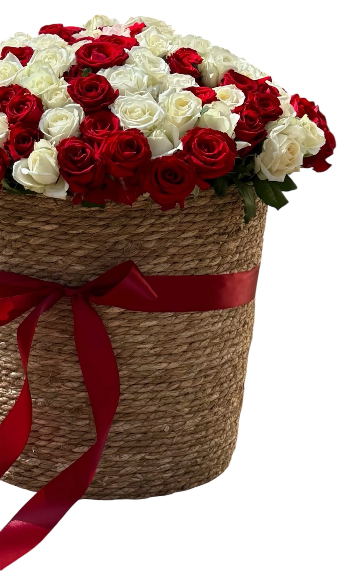 Rose basket Rose basket - Bouquet of love 120 roses in white and red. Bouquet tied-by hand. Arrangement includes -Fresh flower -Basket