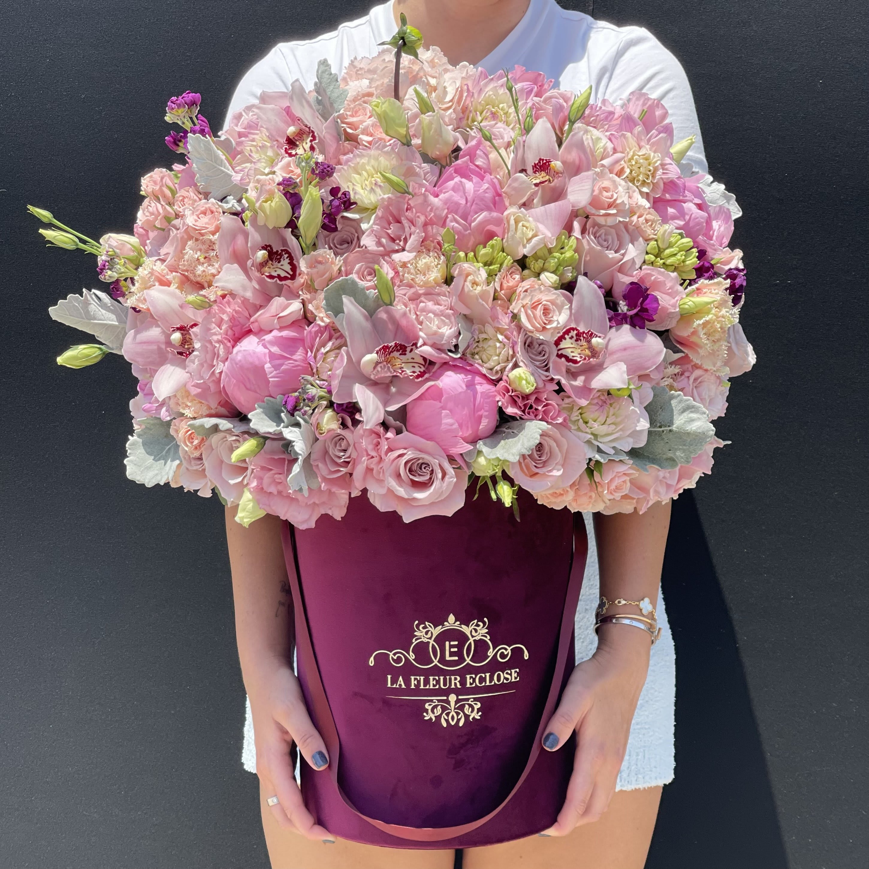Sofia MD - Beautiful mixed flowers in our signature velvet box. FRESH CUT FLOWERS All seasonal flowers will be substituted 