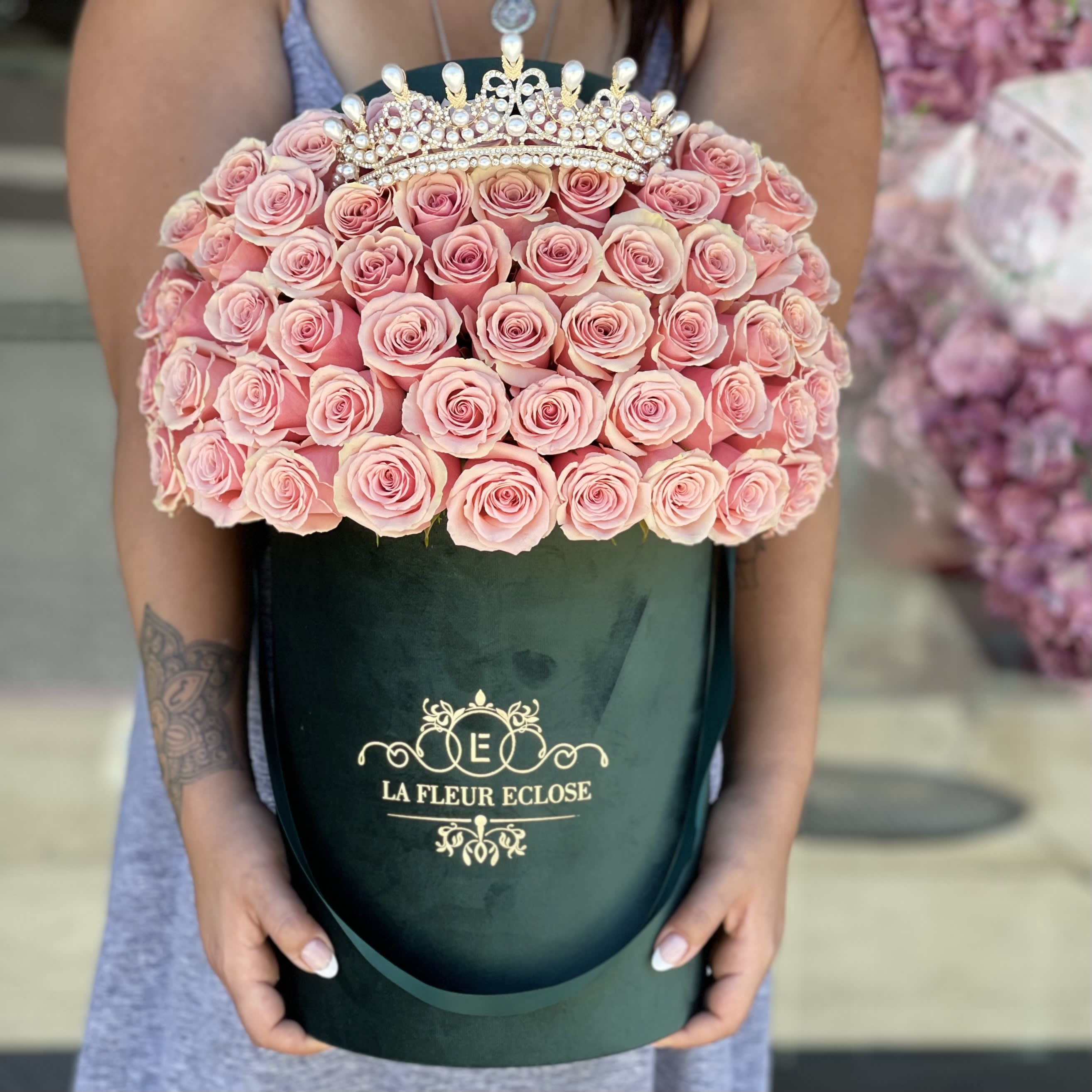 Princess Fiona - Standard- 50 roses in a signature velvet box with a crown Deluxe- 75 roses in a signature velvet box with a crown