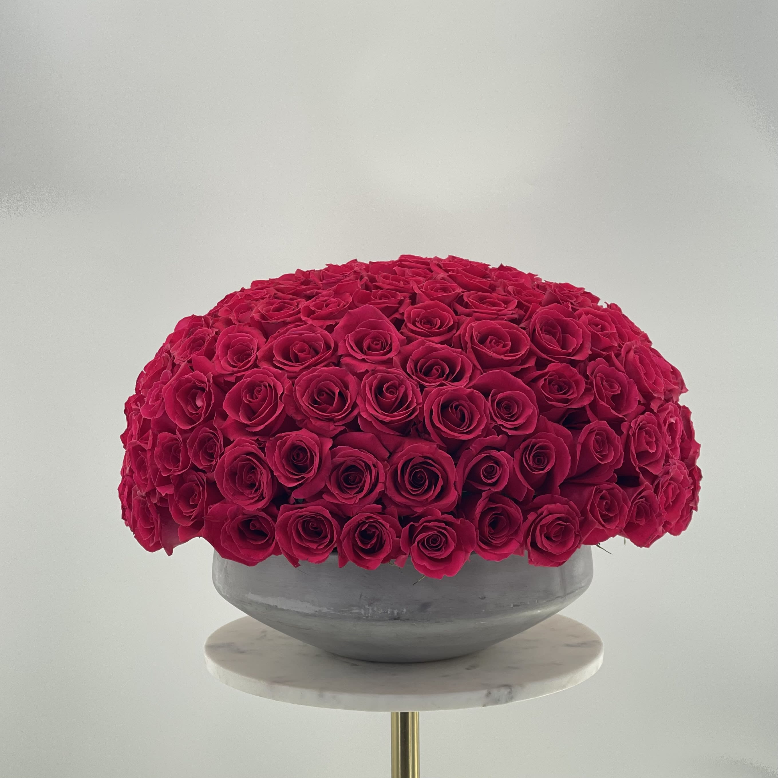 Cold little heart  - 150 hot pink roses on our vase