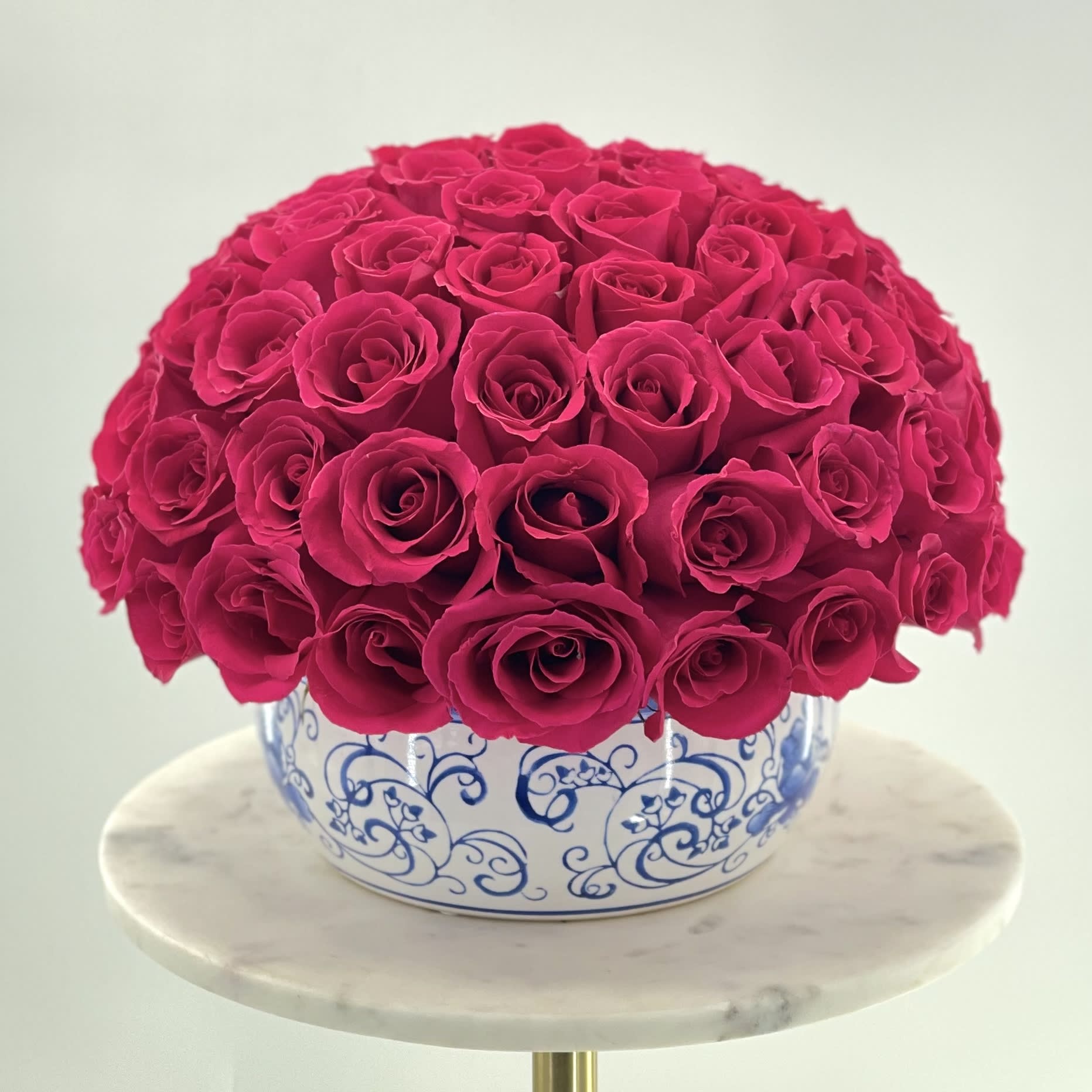 Hot pink vase - Beautiful ceramic vase with fresh hot pink roses