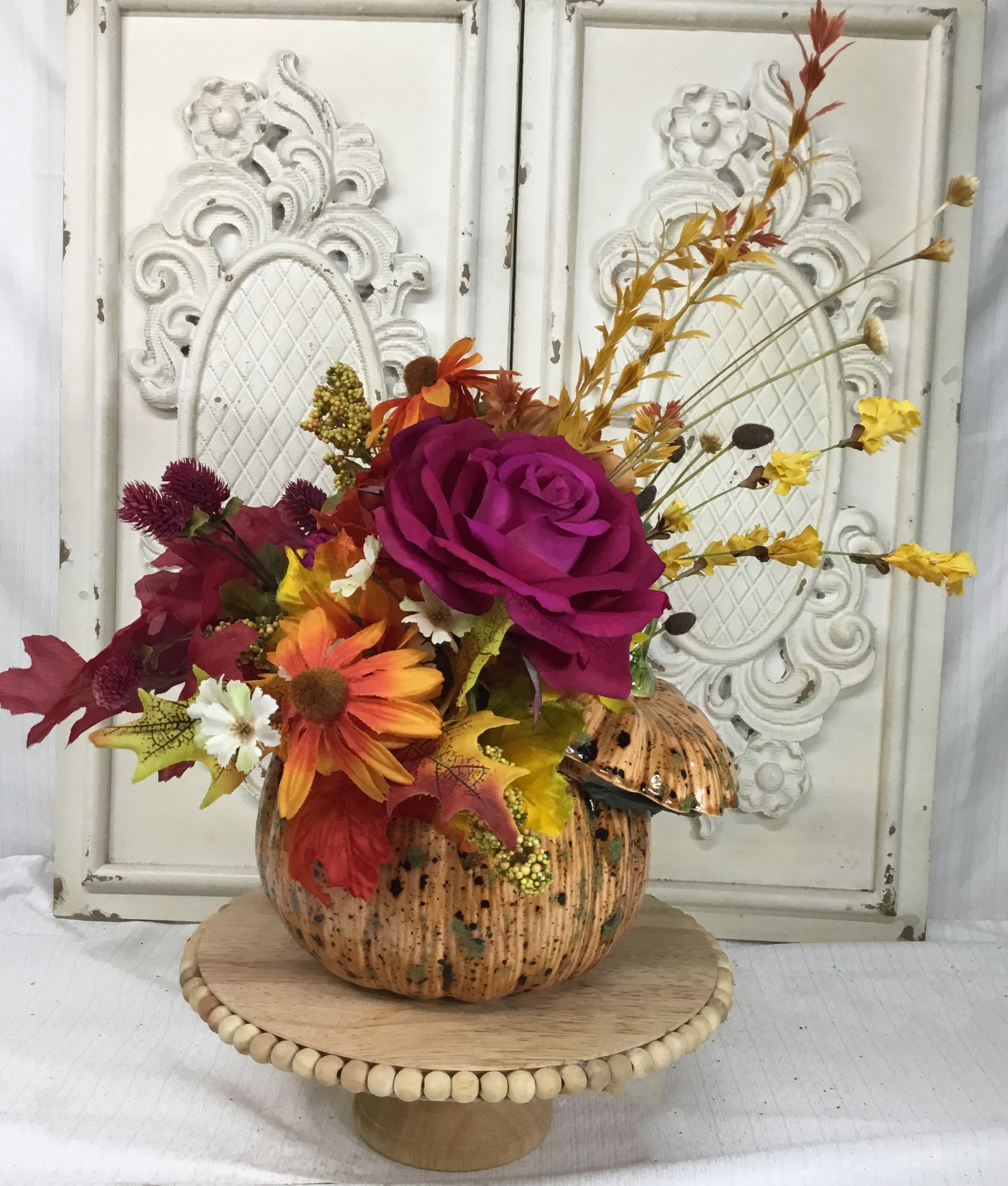 Fall Pumpkin SILK/ARTIFICIAL arrangment Fall Pumpkin SILK/ARTIFICIAL arrangment - Fall Pumpkin SILK/ARTIFICIAL arrangment