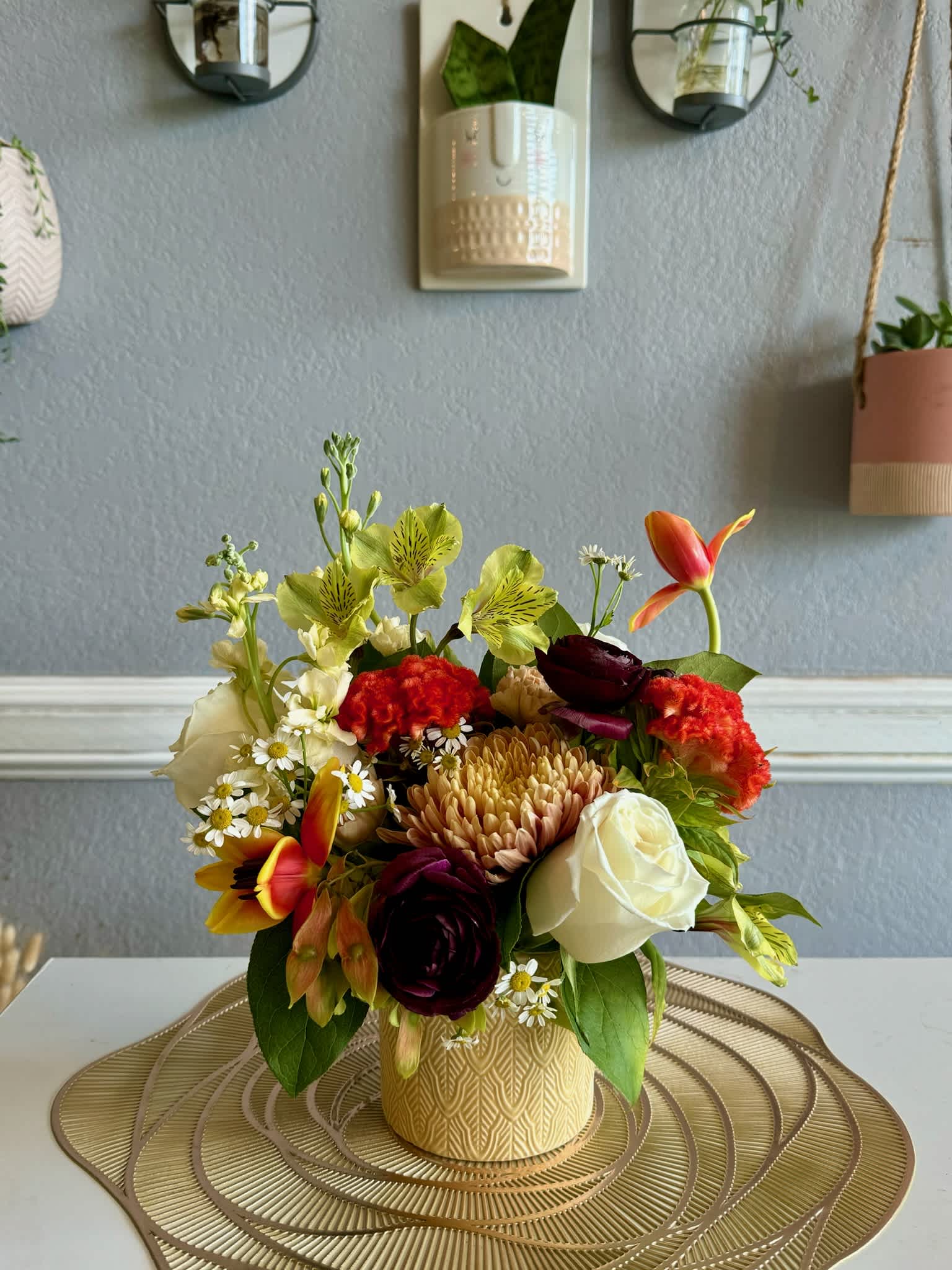 Autumn Soul Autumn Soul - Whites and oranges with hints of burgundy and yellow will take you to a beautiful autumn day.