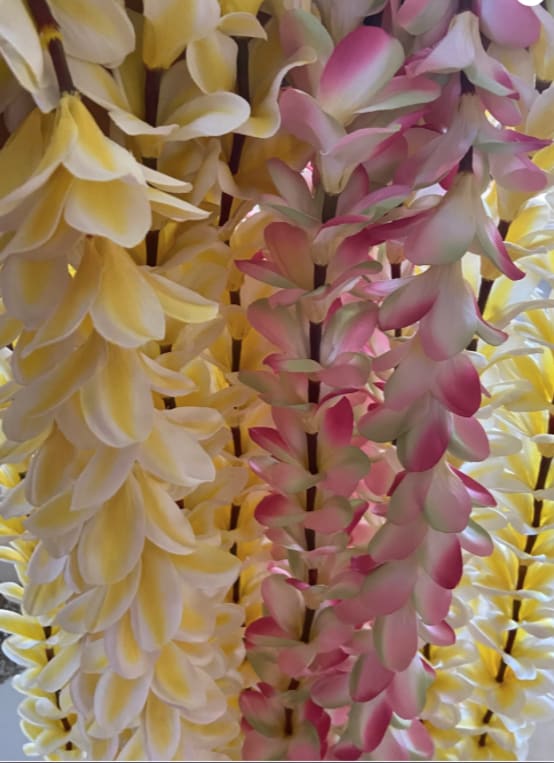 **SILK** Plumeria Lei **SILK** Plumeria Lei - Silk yellow or pink plumeria lei ***Please SPECIFY color PREFERENCE in special instructions***