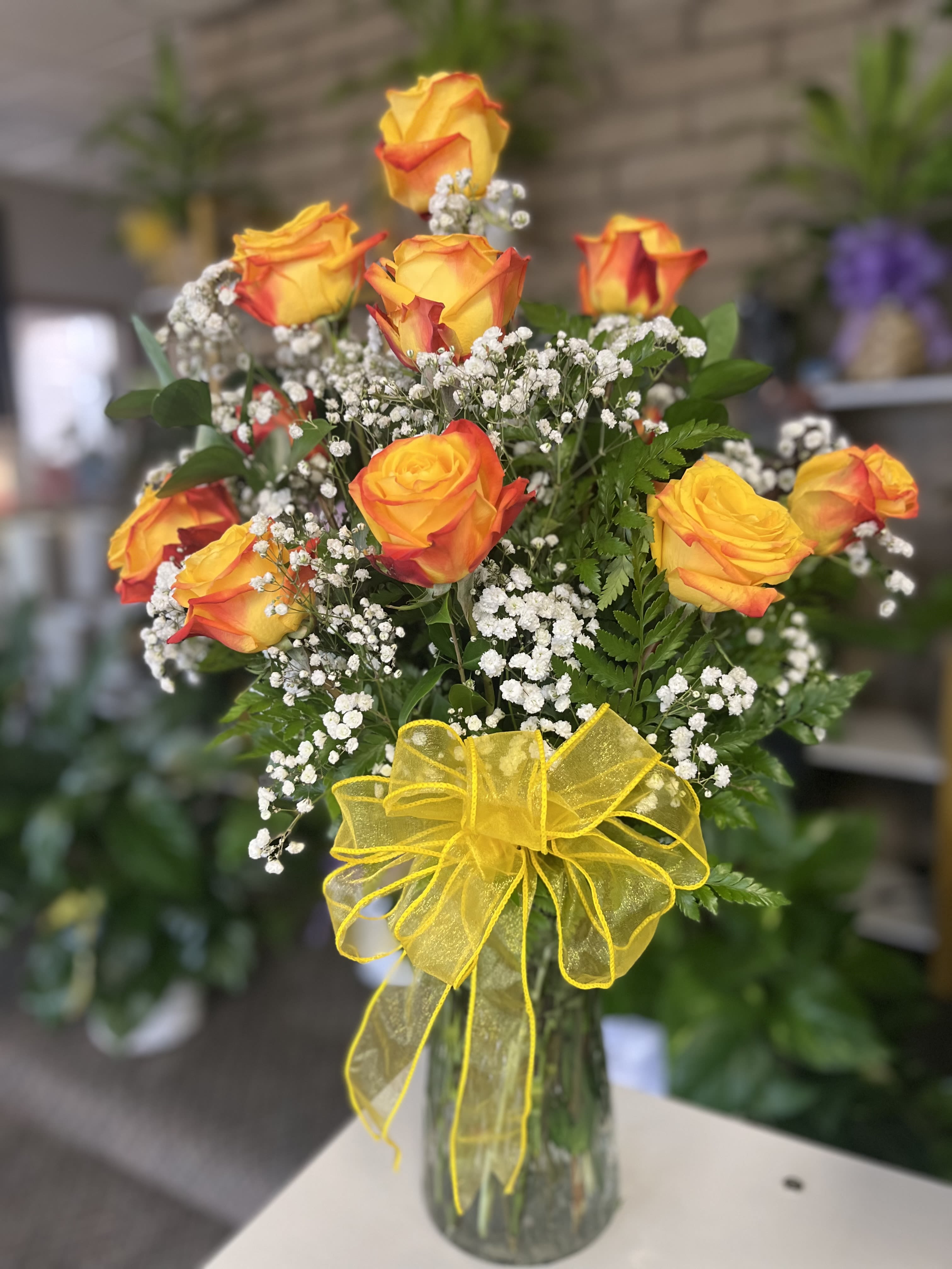 Fall  Roses   - fresh dozen of roses in vase 