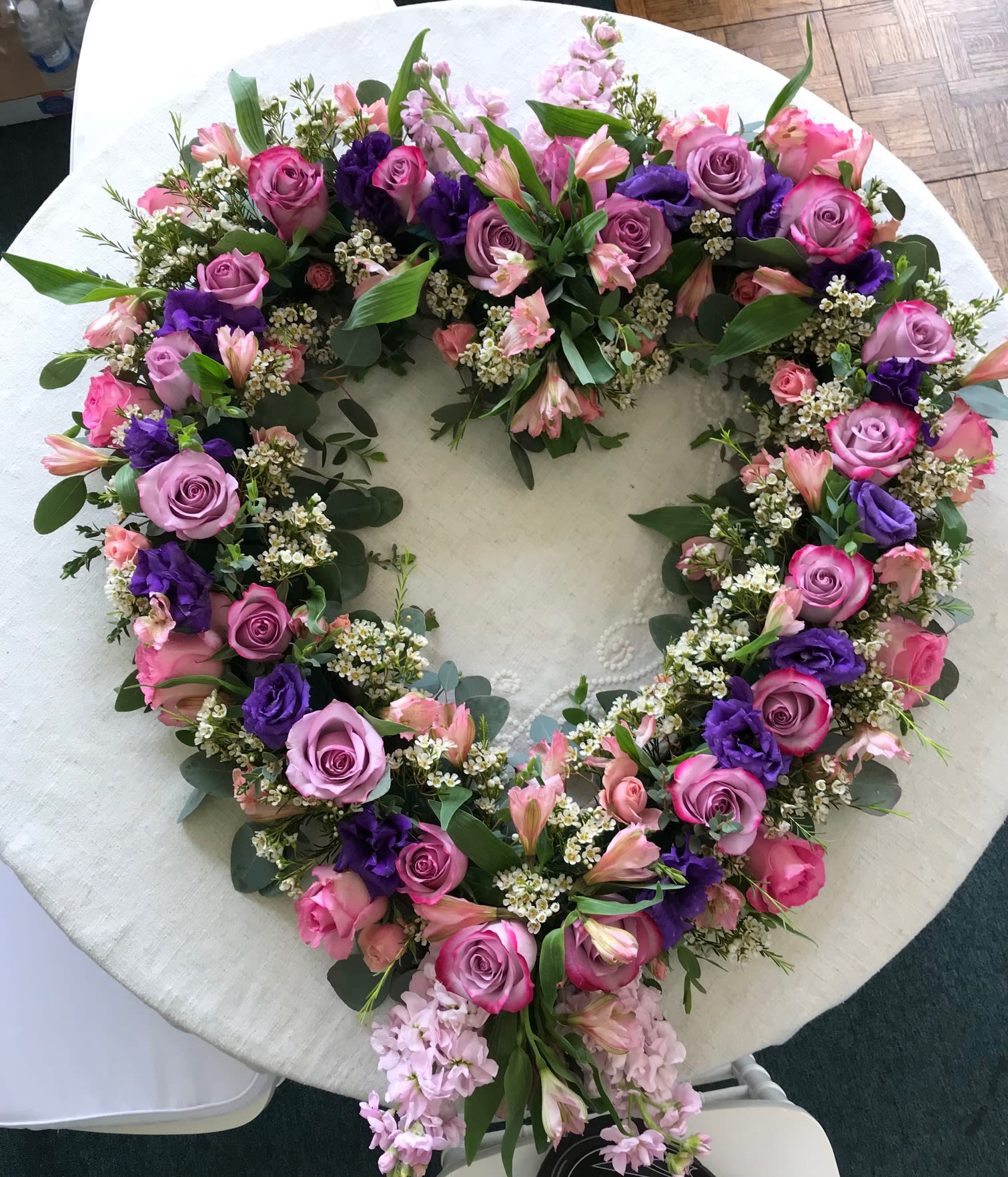 Hearts worth being swept away Hearts worth being swept away - PURPLE AND LAVANDER AND PINK AND WHITE COLORS IT COMES WITH STAND
