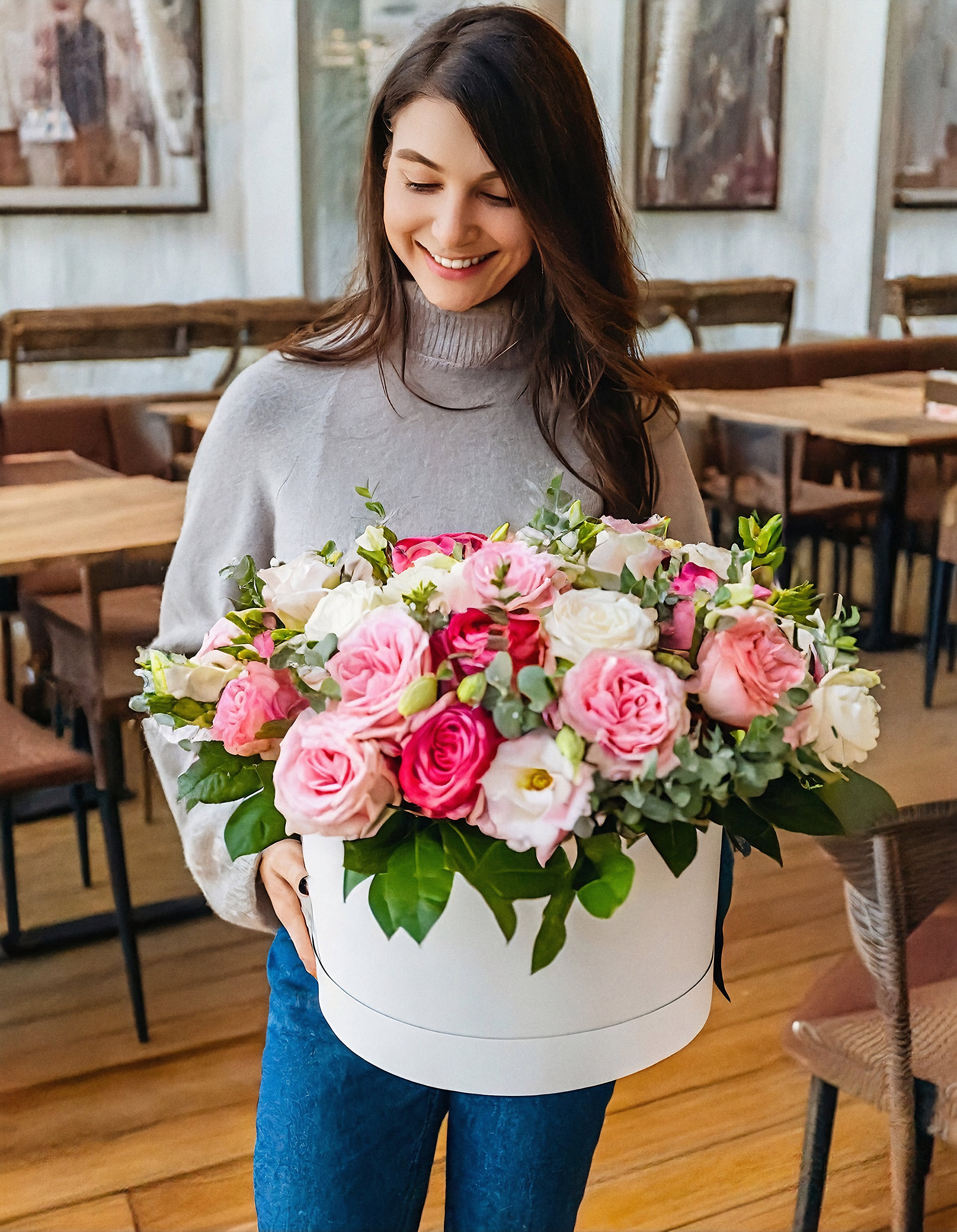 Spring Blossom - Delicate and light arrangement in a luxurious hatbox with pink roses, slightly touched with greenery symbolizes the strongest, purest and strongest feelings and best wishes  Disclaimer: IMAGES PROVIDED ARE ALL IN PREMIUM SIZE  Recommended for: Love and Romance, I Love You Flowers, Anniversary, Proposal,  Romantic Gift, Birthday, Get Well Soon, Celebrations, Best Wishes, Thank You, Congratulations, Just Because, New Baby, Everyday