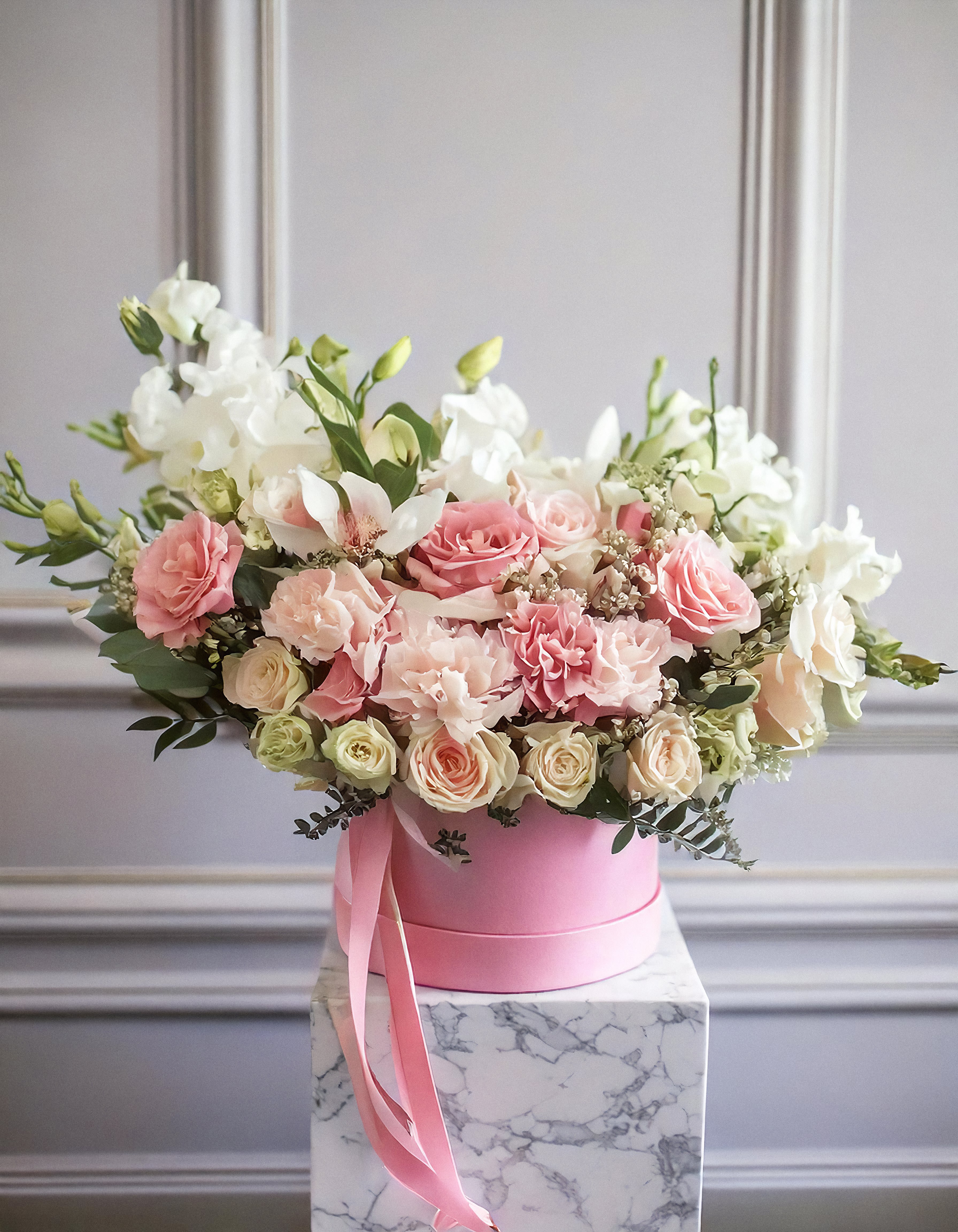 Tender Feelings - The arrangement features a stunning mix of flowers, including white and peach roses, white lisianthus, creating a harmonious blend of soft and vibrant colors. Whether it's a special occasion or just because.