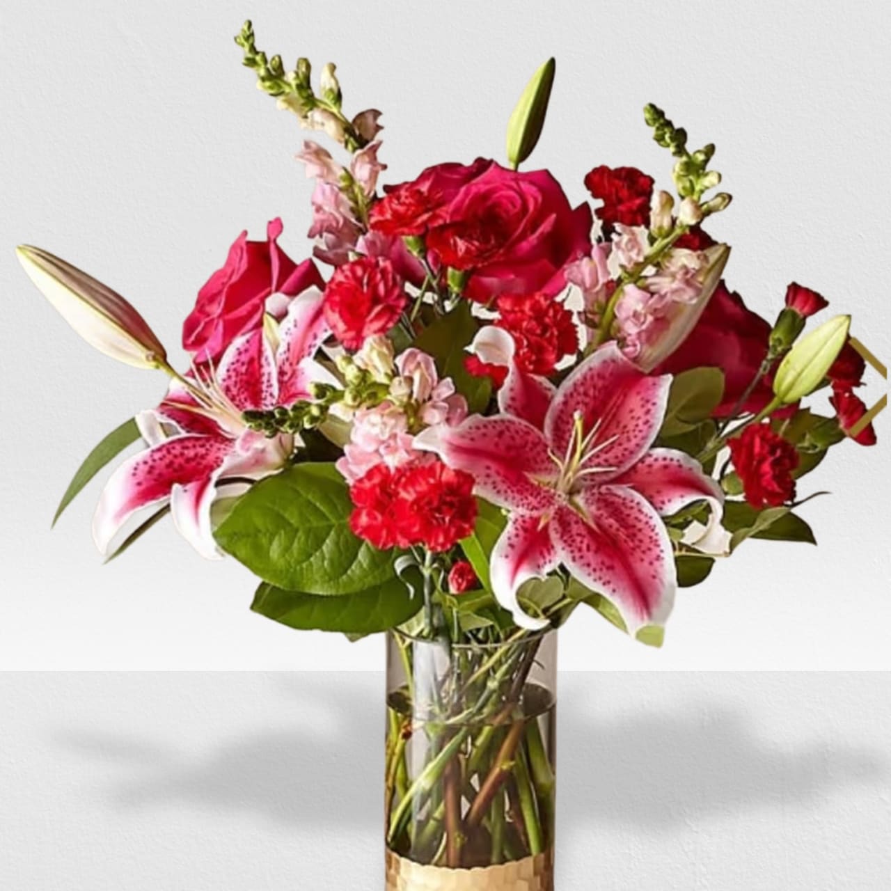 Be Mine bouquet  - Be Mine bouquet  Bouquet is a nice Valentine's Day arrangement. We put 3 picture to show you the different between Small, Medium