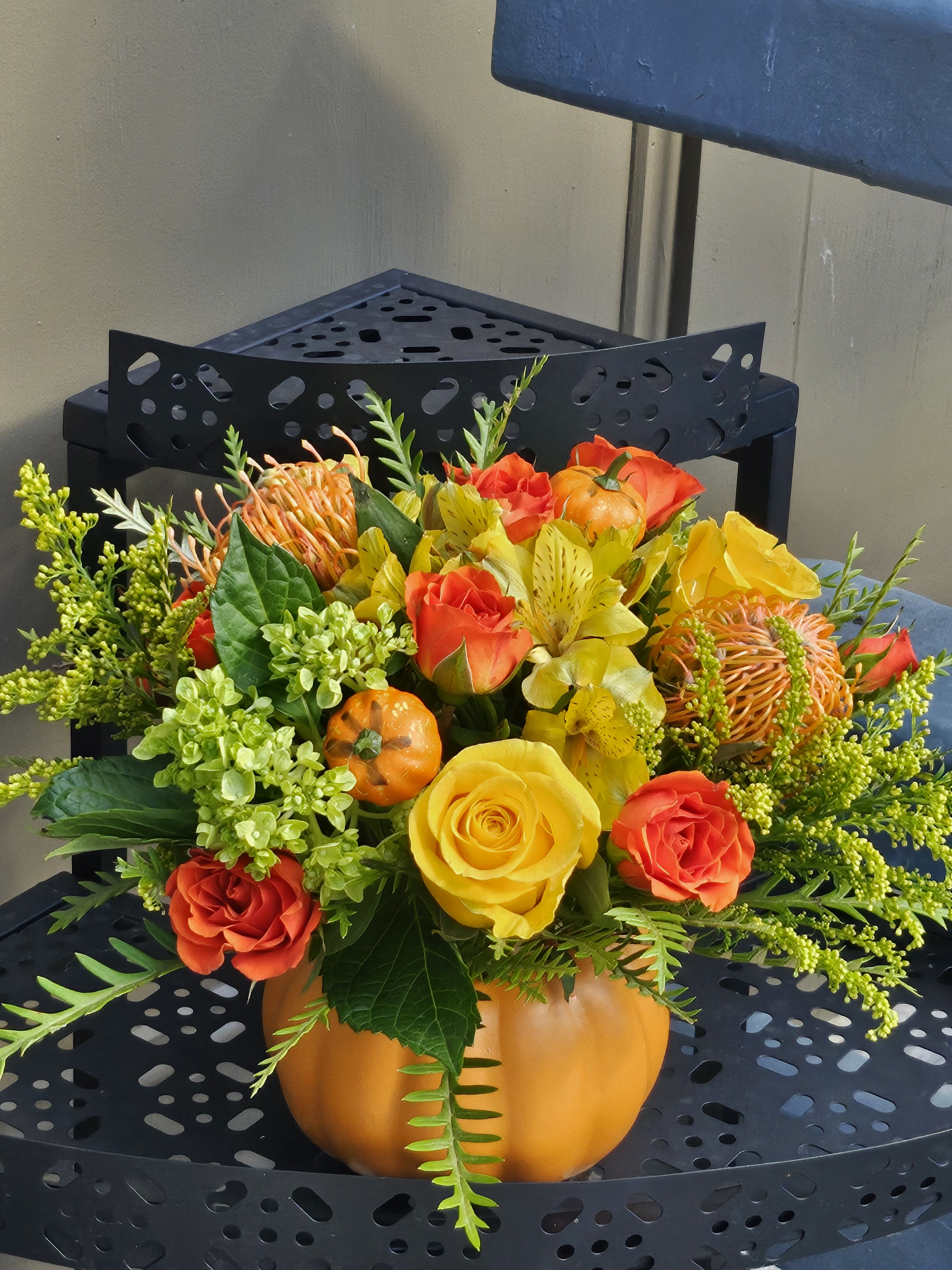 Pumpkin Fest - Gorgeous Autumn arrangement. Perfect for any occasion. 
