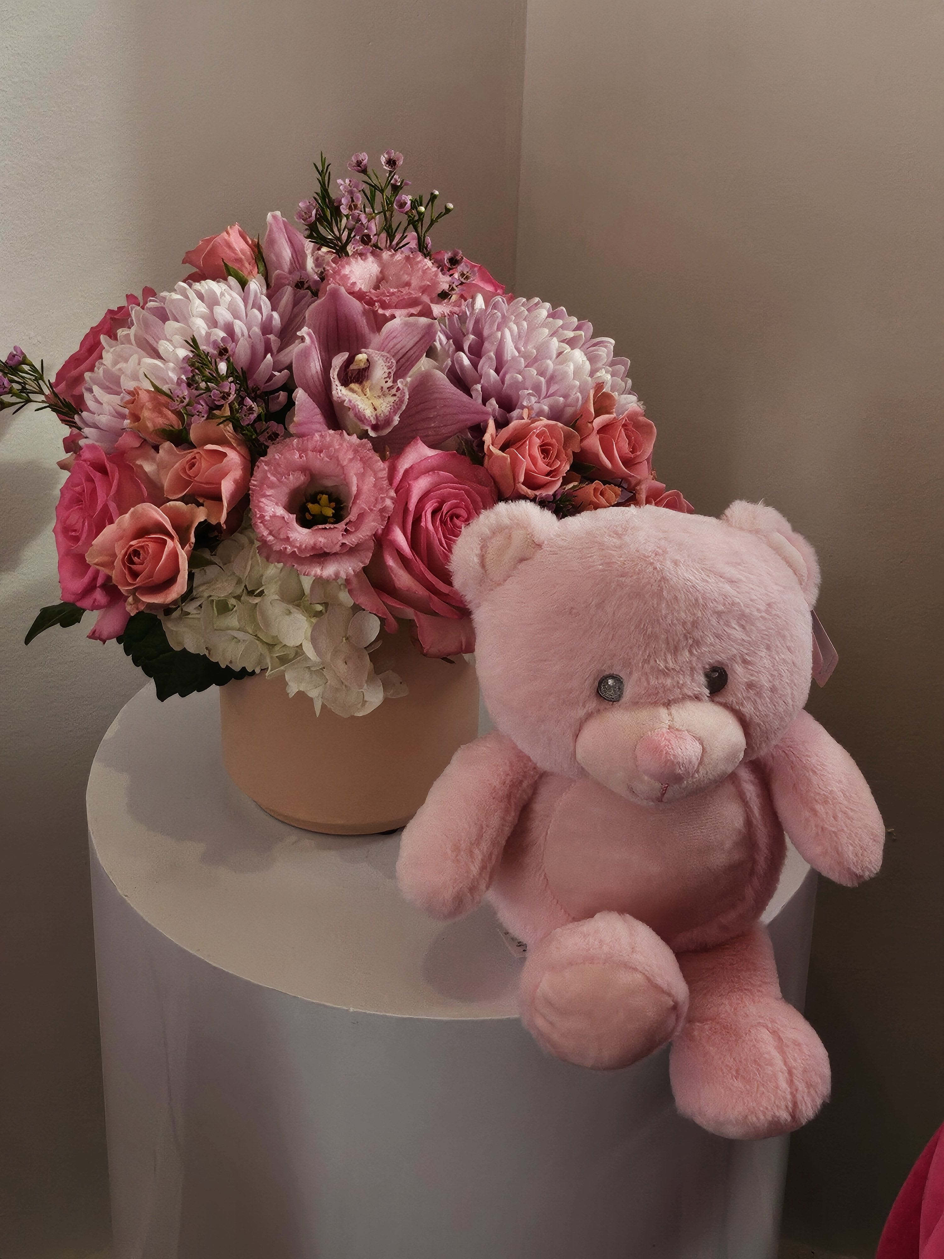 Bundle of Joy baby Girl - The perfect bundle for the arrival of a new baby girl. Comes with Adorable teddy bear. 