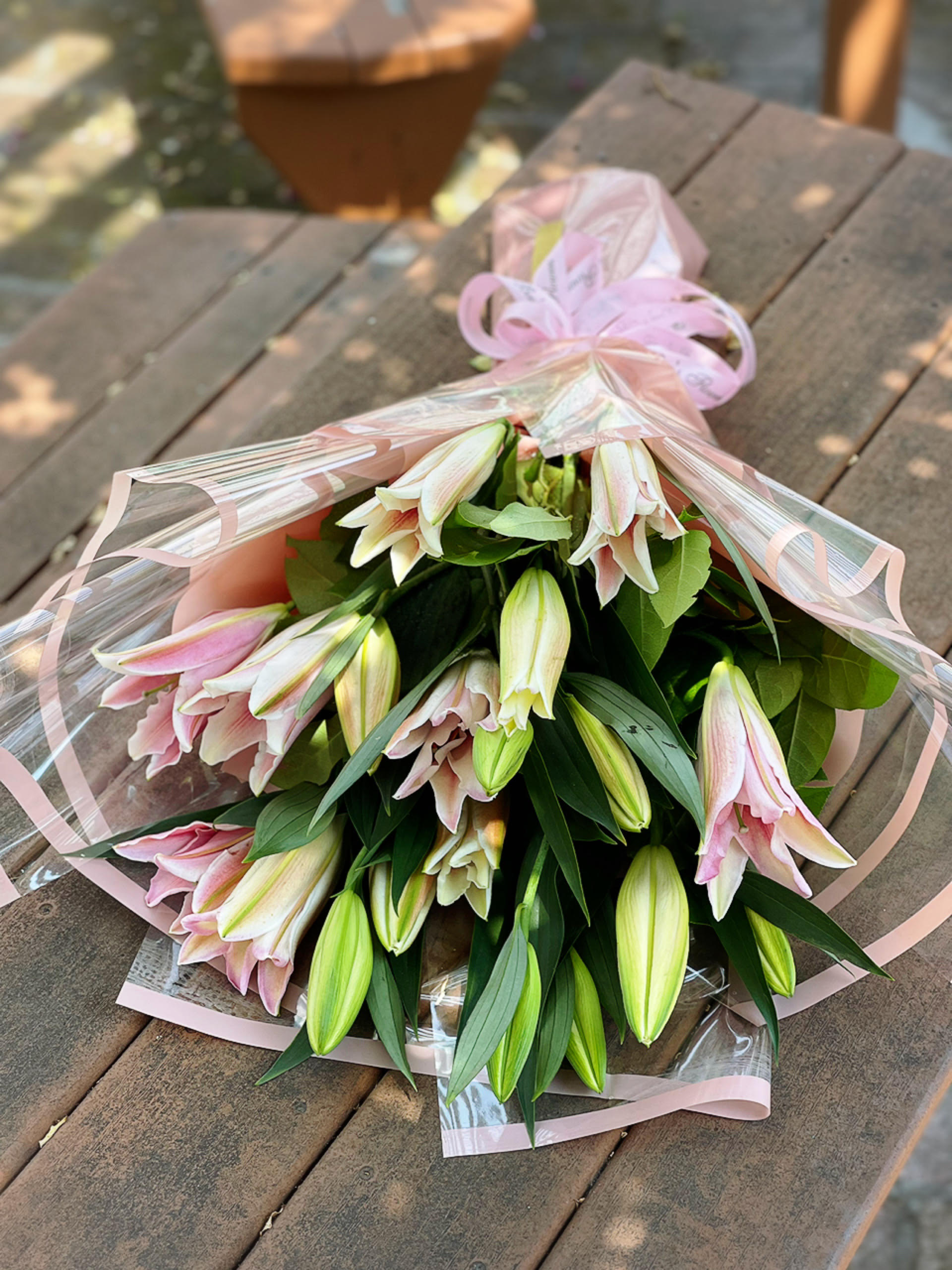 Lilies Hand Wrap  - - 8 Stems Pink Lilies- - Greenery - Pink Paper