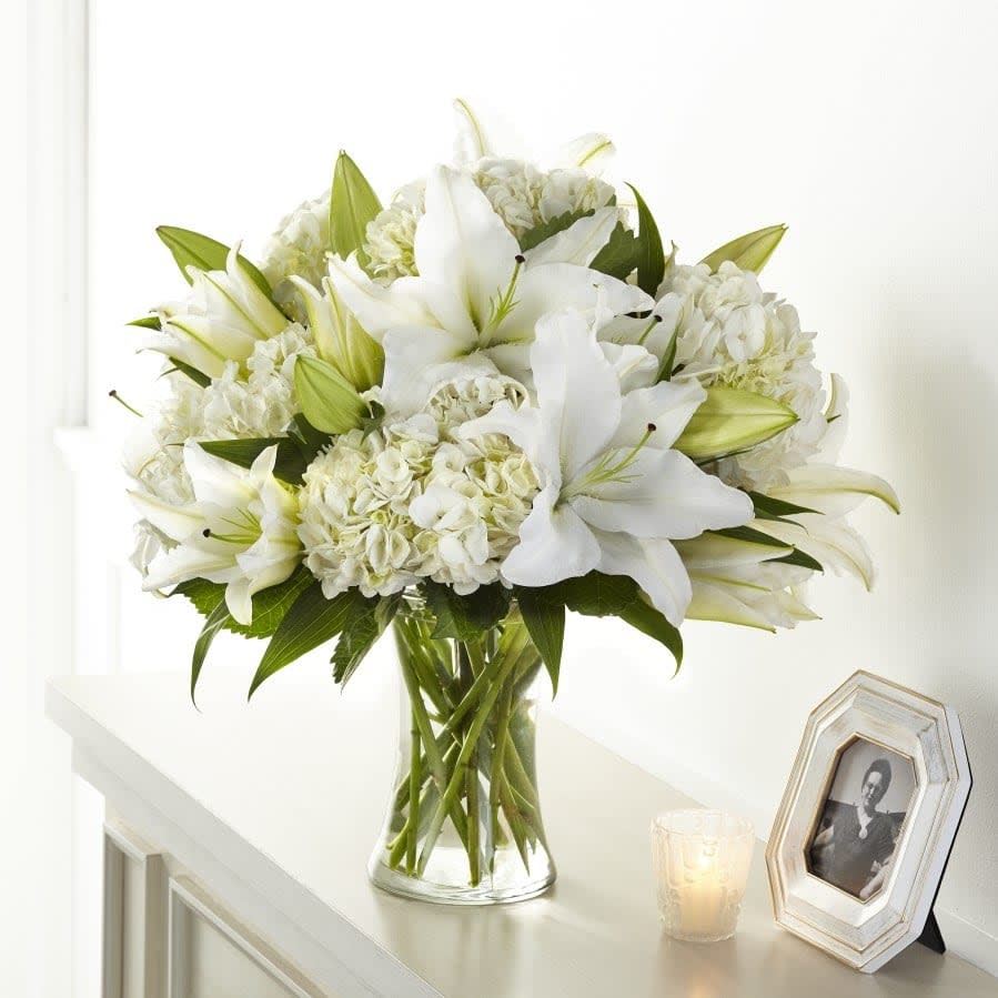 TLSP Compassionate Lily - Lovely hydrangeas and lilies