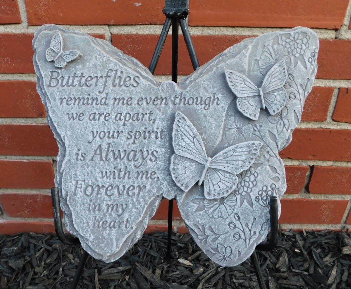 BUTTERFLY SMALL STONE - CEMENT BUTTERFLY STONE WITH STAND