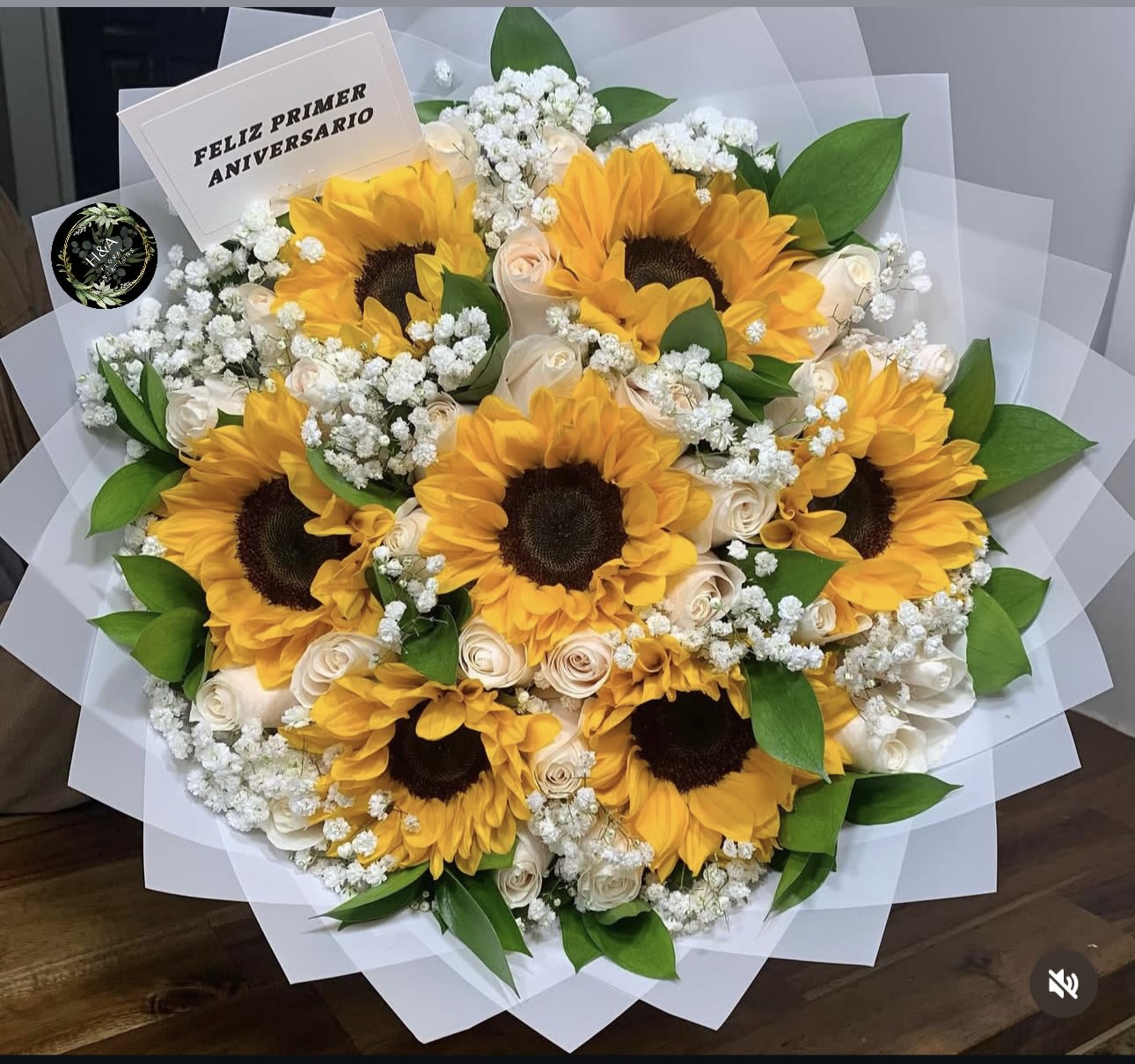 Bouquet of bright sunflowers - Full of light and brightness, with fresh sunflowers and white roses ,that reflect light and love, accompanied by touches of baby's breath and green foliage, wrapped with white paper, available every day.