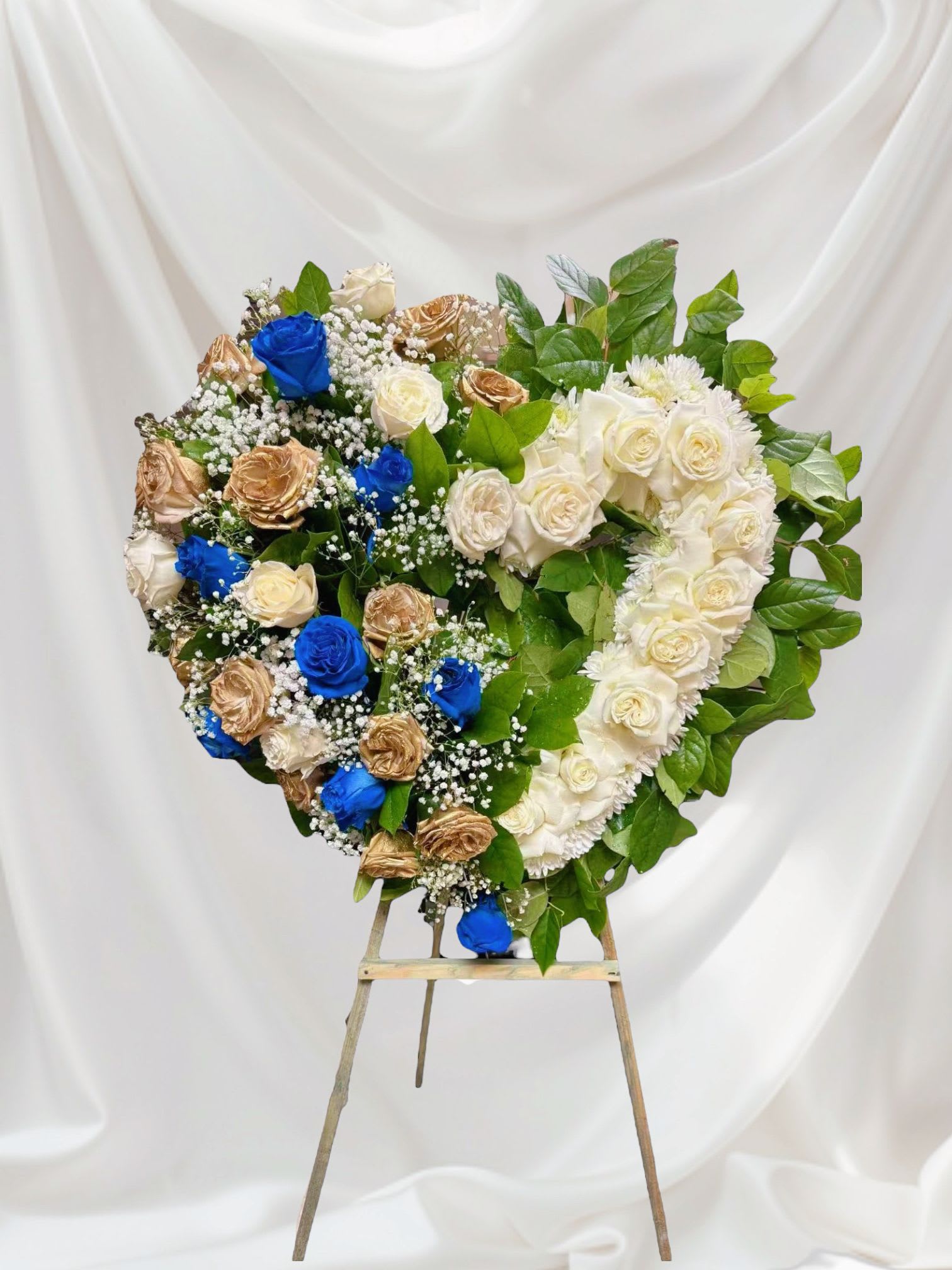 Golden Heart of Love Golden Heart of Love - Fresh Flower Sympathy Spray Flower Stand Size Small Is 25”-26” Medium 27”-28” Large 30”-31” If You Like Other Color Can Let me Know We Can Change Any Color You Like We Can Help You Make Banner For Free Free Delivery Bay Area Ca Any questions can text me or make schedule Delivery 707-914-8106