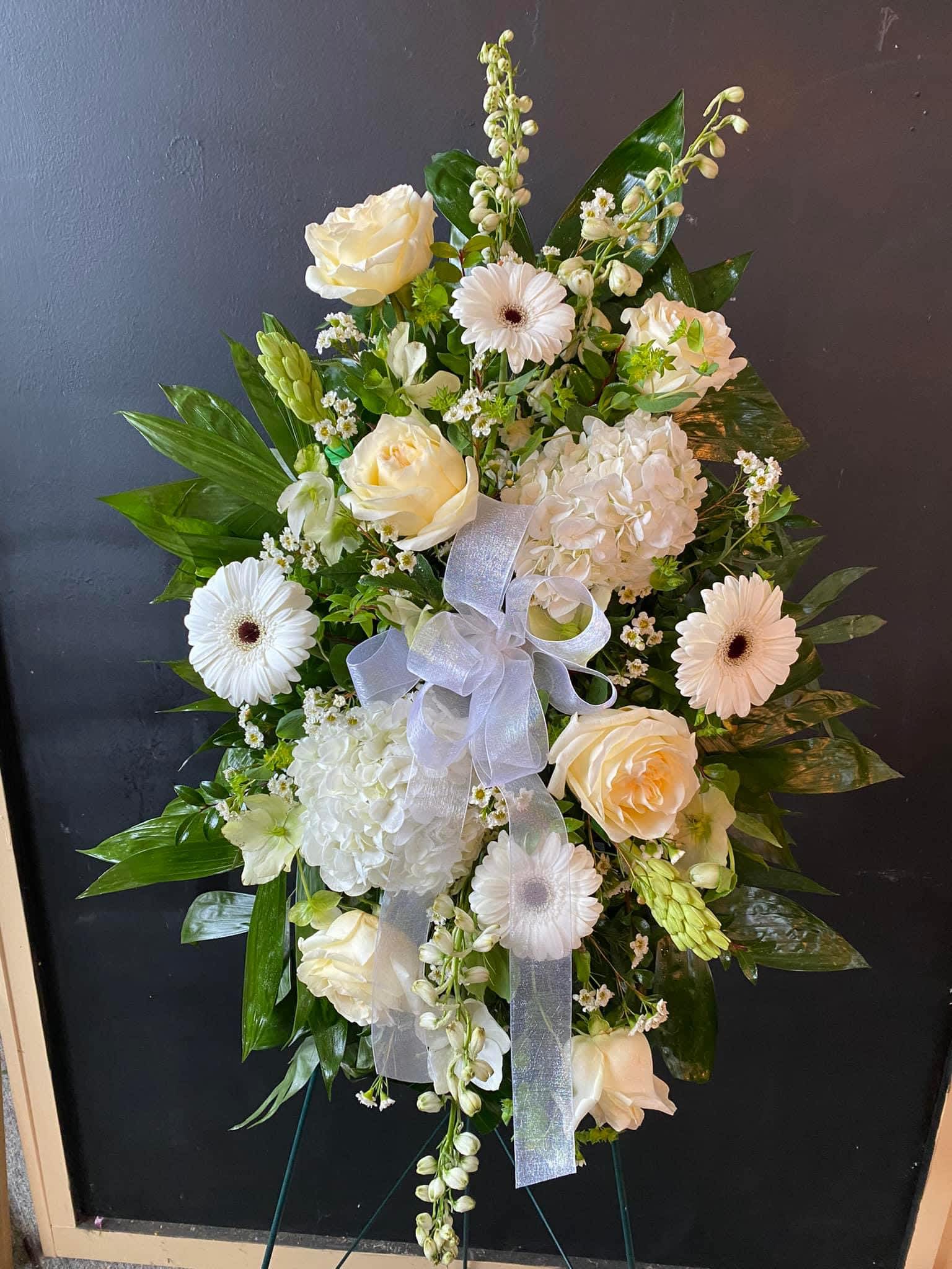 All white spray - Spray