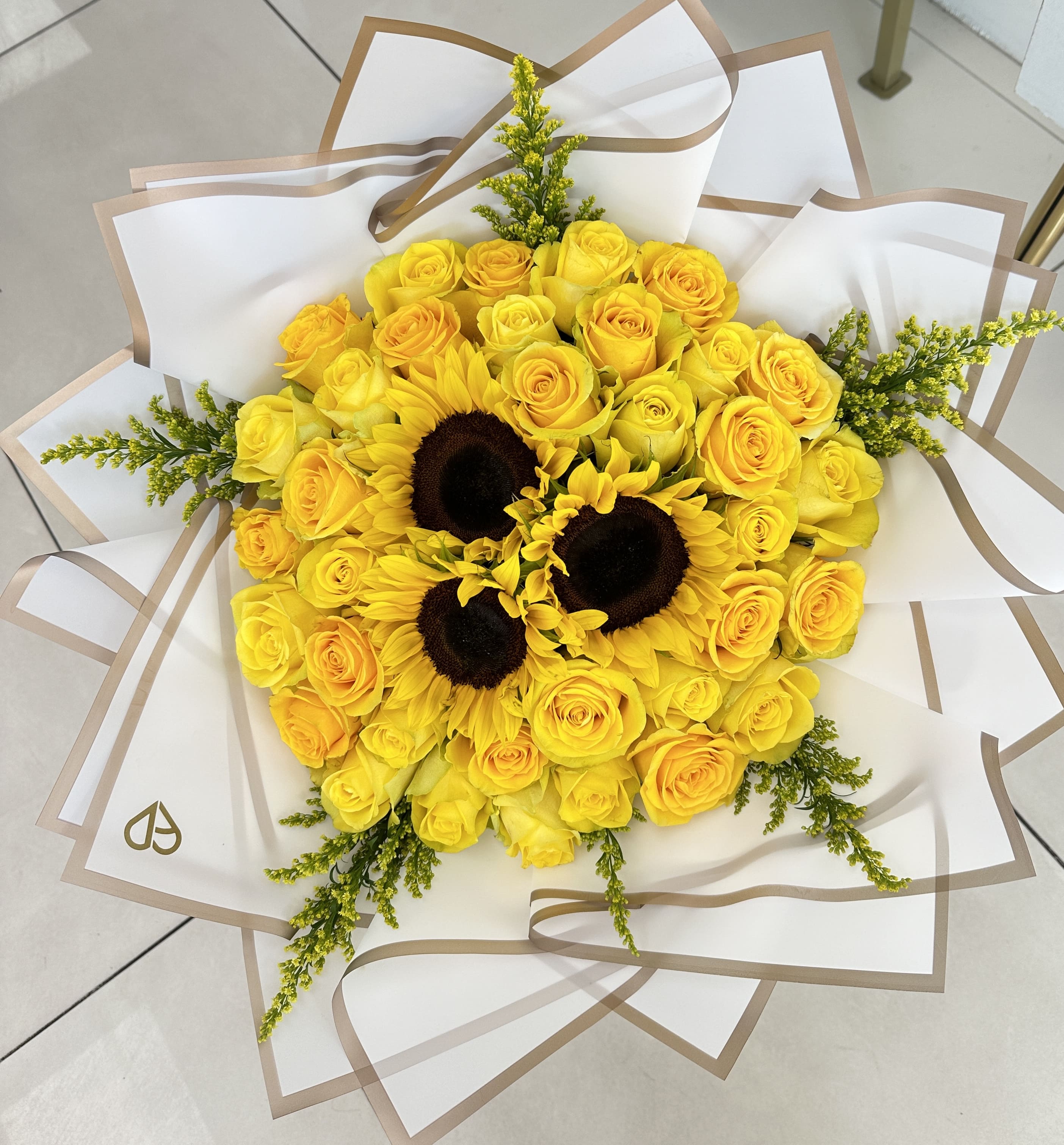 Sunflower and Rose Bouquet - Yellow Flowers - Send Sunflower and Rose Bouquet - Yellow Flowers for Delivery From Miami fl. include: options 1:  - Sunflowers and yellow roses bouquet  options 2:  - Sunflowers and yellow roses bouquet - Fruit bouquet smile - 3 Ballooons gold heart  