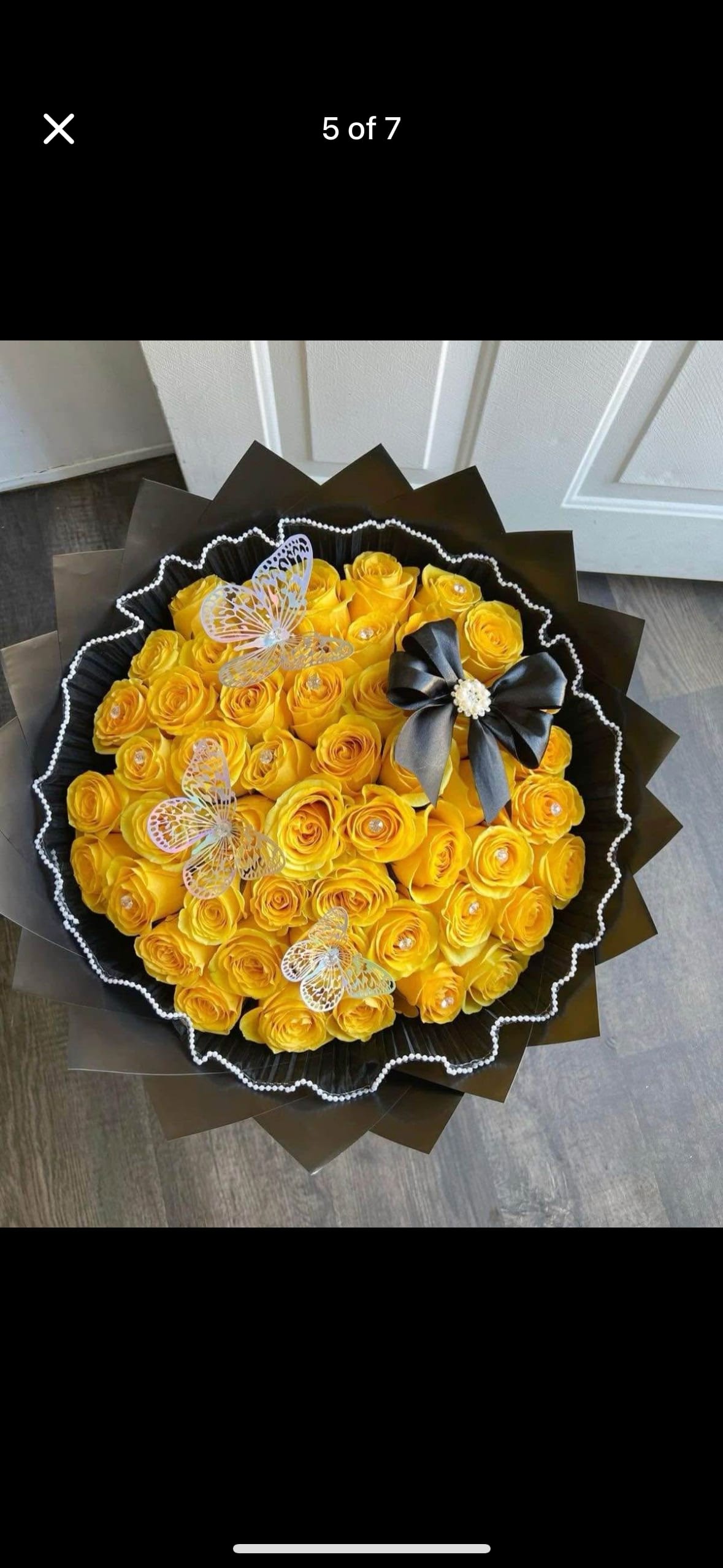 Yellow bright Buchon  - 50 yellow roses wrapped in paper 