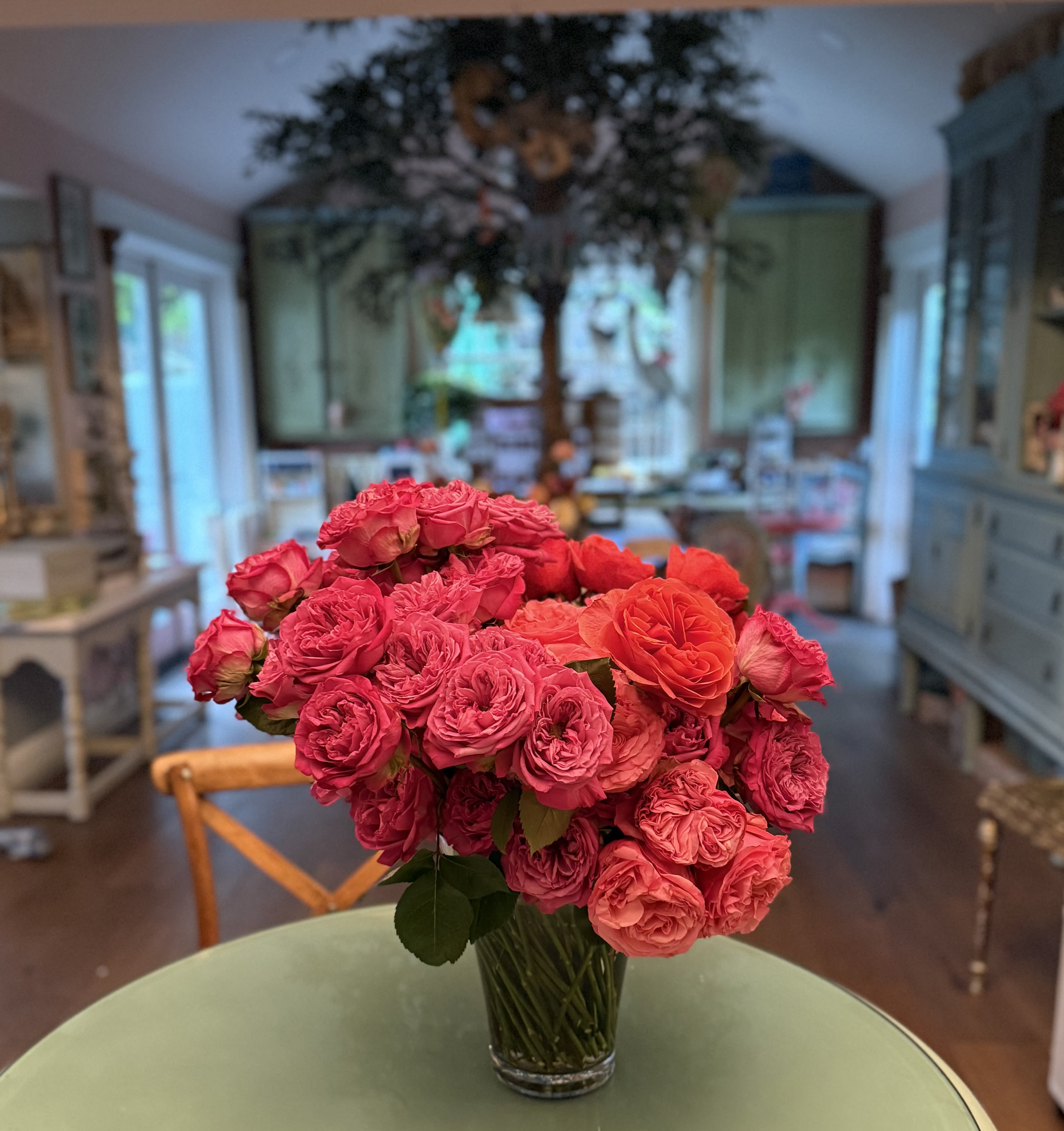 Bountiful rose bouquet - Five dozen gorgeous garden roses in shades of 3 shades of color in a premium glass glass vase
