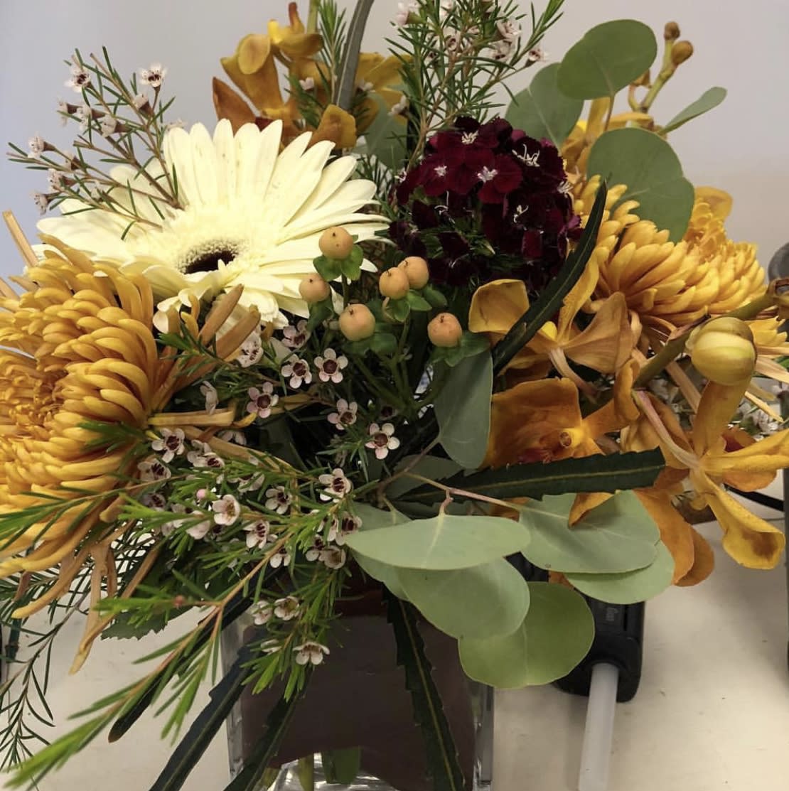 Fabulous Fall flowers - Thanksgiving center